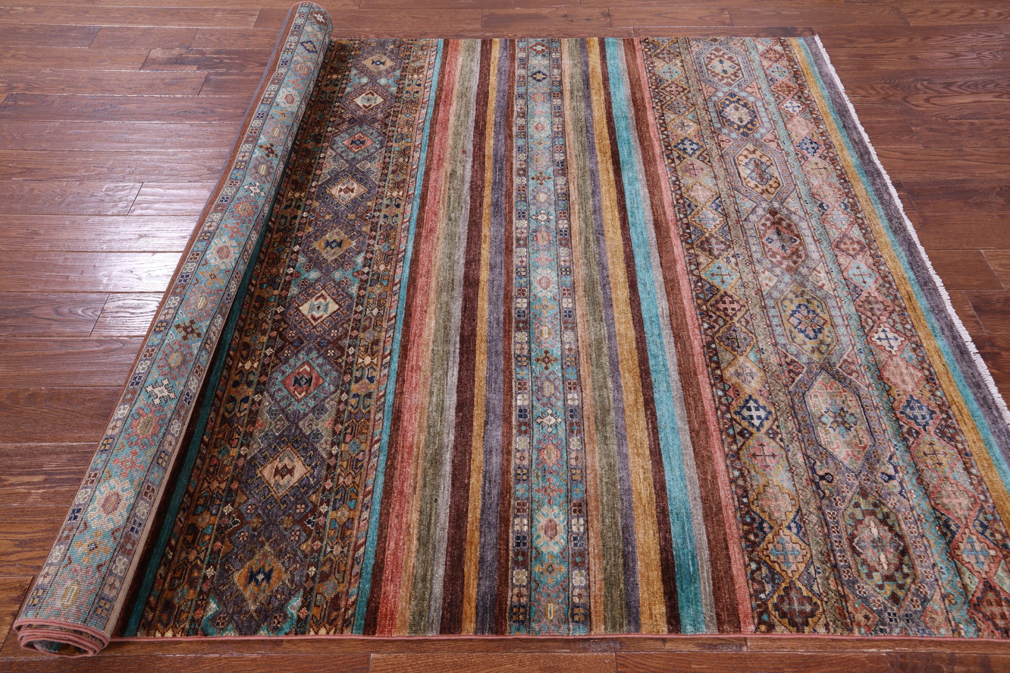 Khorjin Persian Gabbeh Hand Knotted Wool Rug - 6' 0" X 8' 11" - Golden Nile
