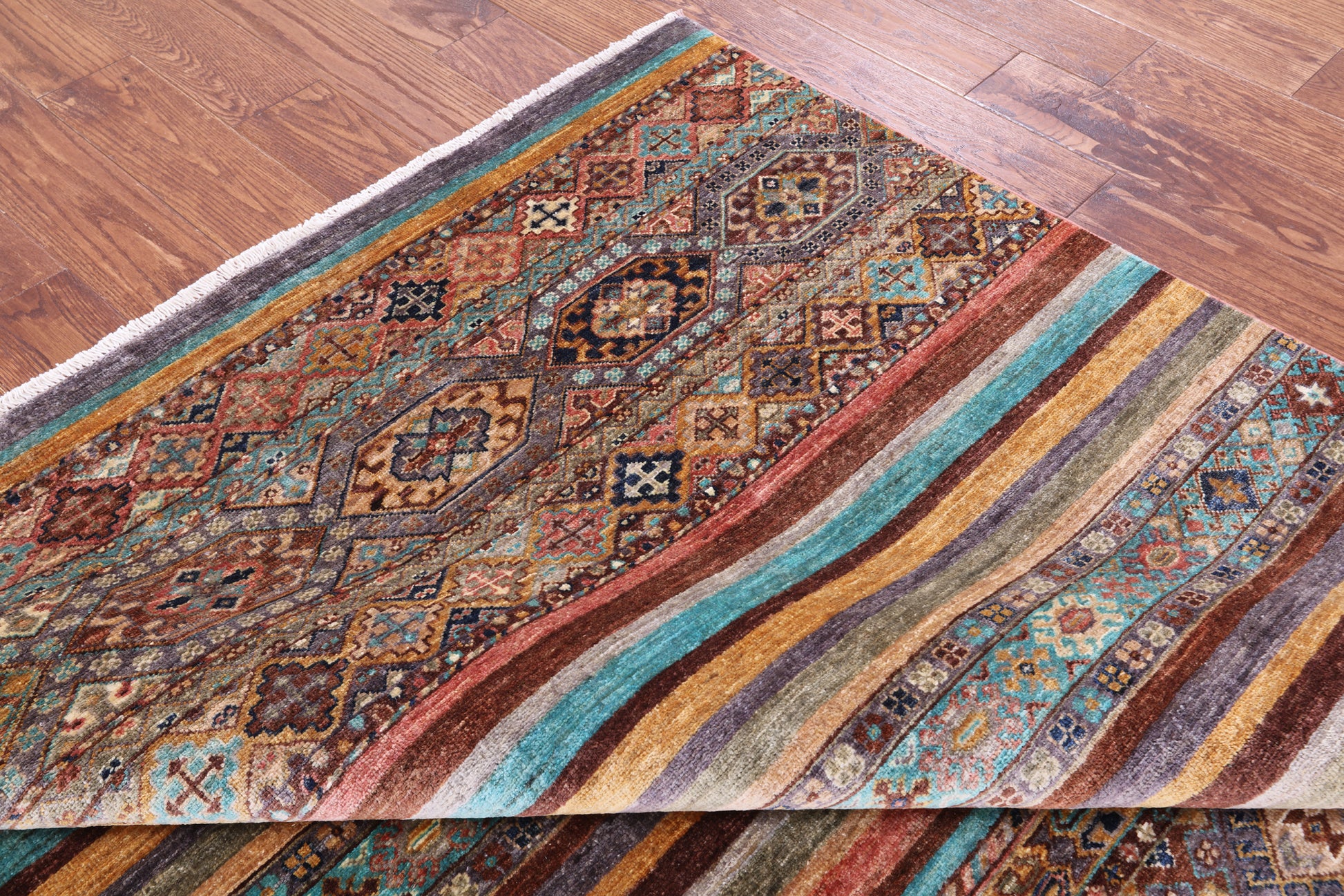 Khorjin Persian Gabbeh Hand Knotted Wool Rug - 6' 0" X 8' 11" - Golden Nile