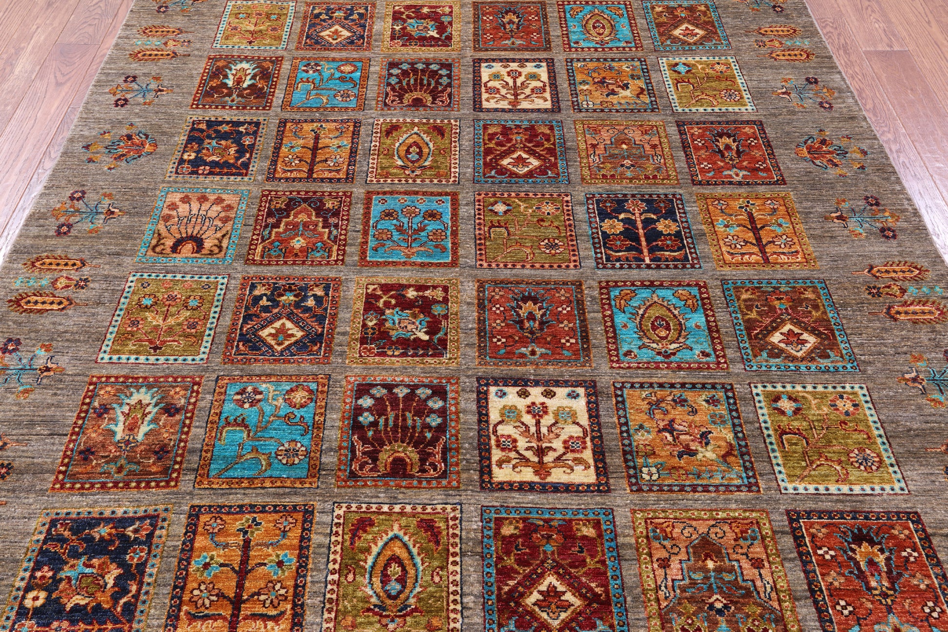 Garden Design Persian Hand Knotted Wool Rug - 6' 9" X 10' 3" - Golden Nile