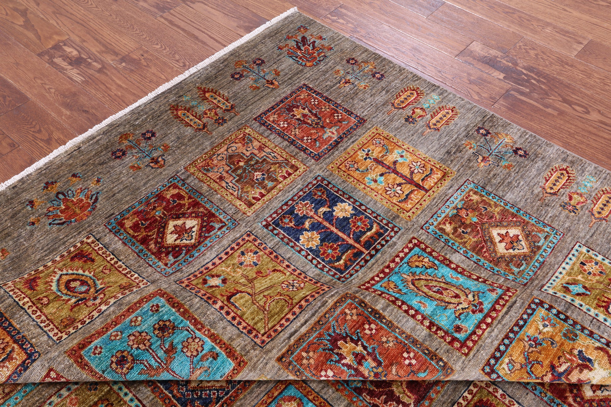 Garden Design Persian Hand Knotted Wool Rug - 6' 9" X 10' 3" - Golden Nile
