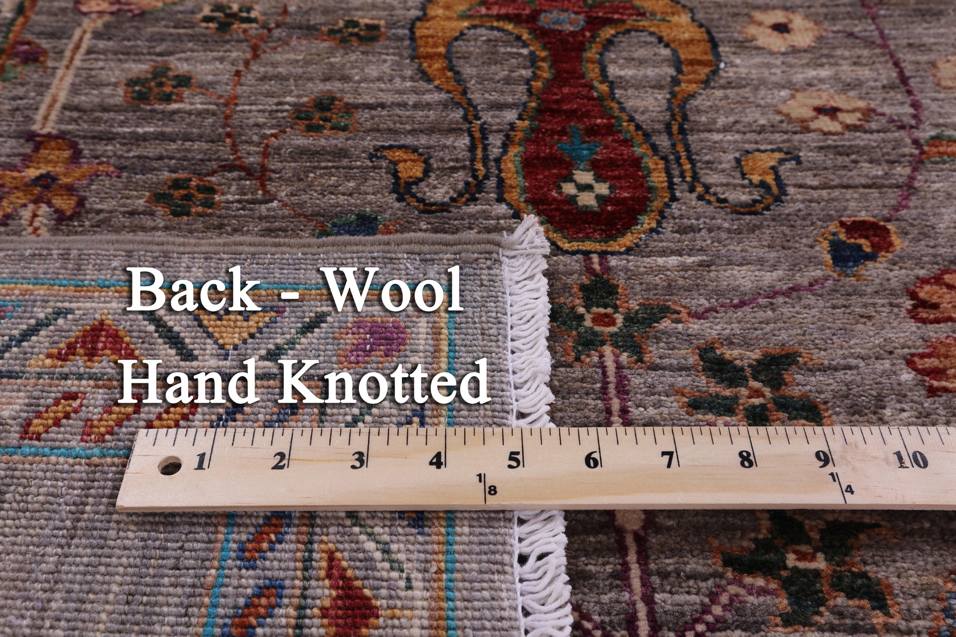 Peshawar Hand Knotted Wool Rug - 5' 10" X 7' 6" - Golden Nile