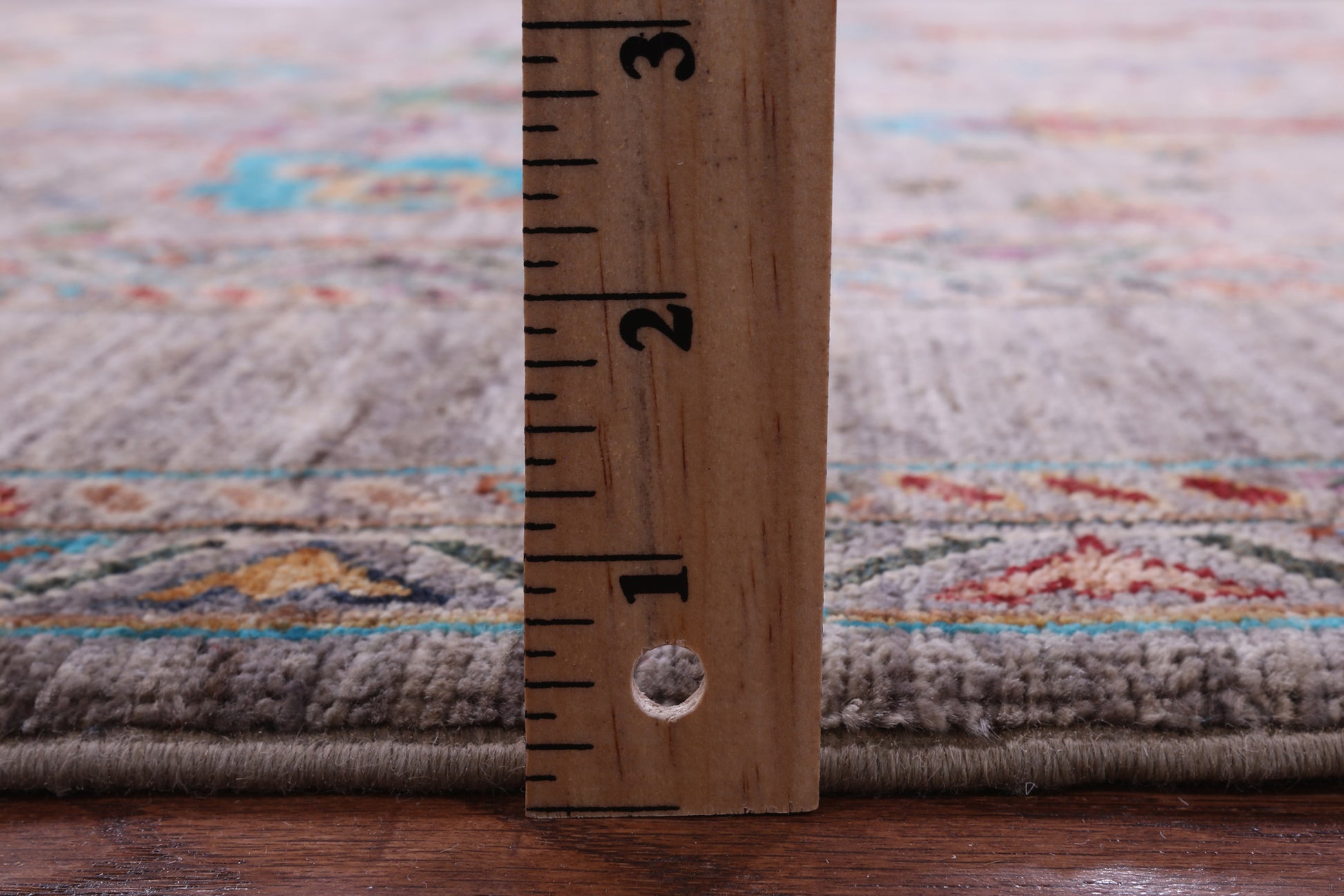 Peshawar Hand Knotted Wool Rug - 5' 10" X 7' 6" - Golden Nile