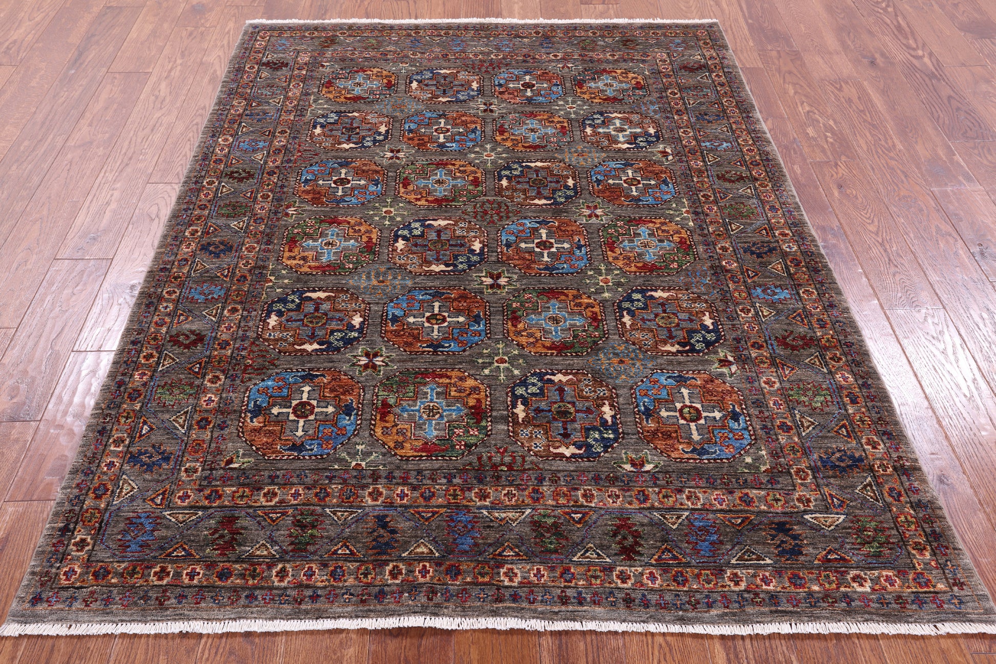 Turkmen Ersari Hand Knotted Wool Rug - 4' 11" X 6' 5" - Golden Nile