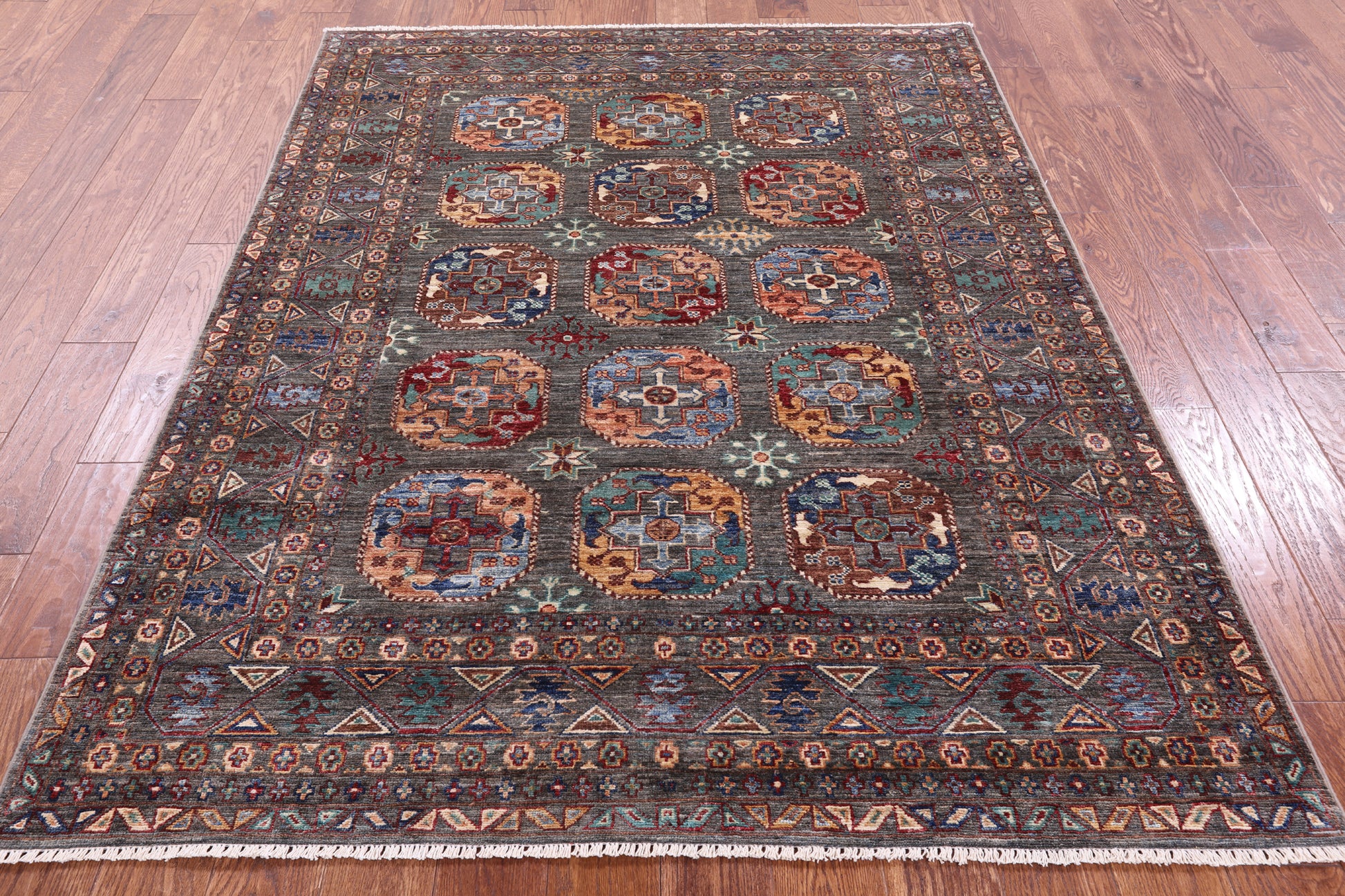Turkmen Ersari Hand Knotted Wool Rug - 5' 2" X 6' 8" - Golden Nile