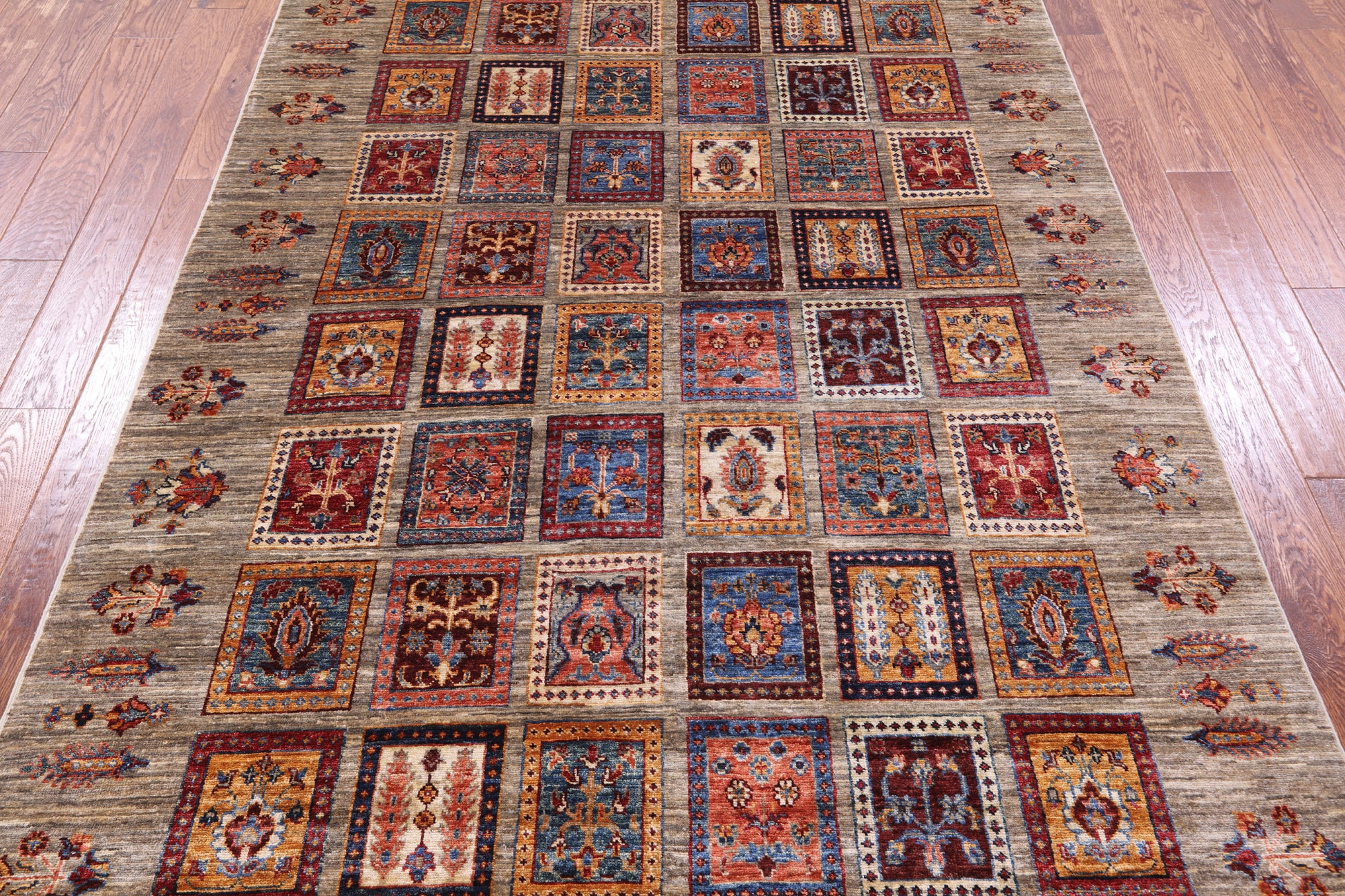 Garden Design Persian Hand Knotted Wool Rug - 5' 8" X 8' 1" - Golden Nile