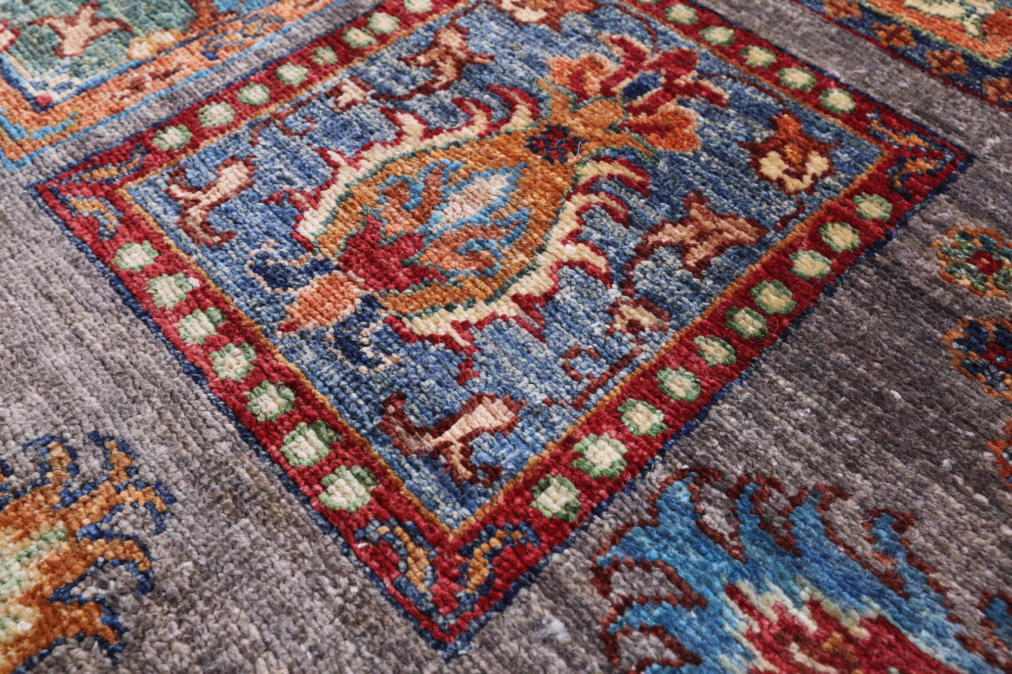 Garden Design Persian Hand Knotted Wool Runner Rug - 2' 7" X 8' 9" - Golden Nile