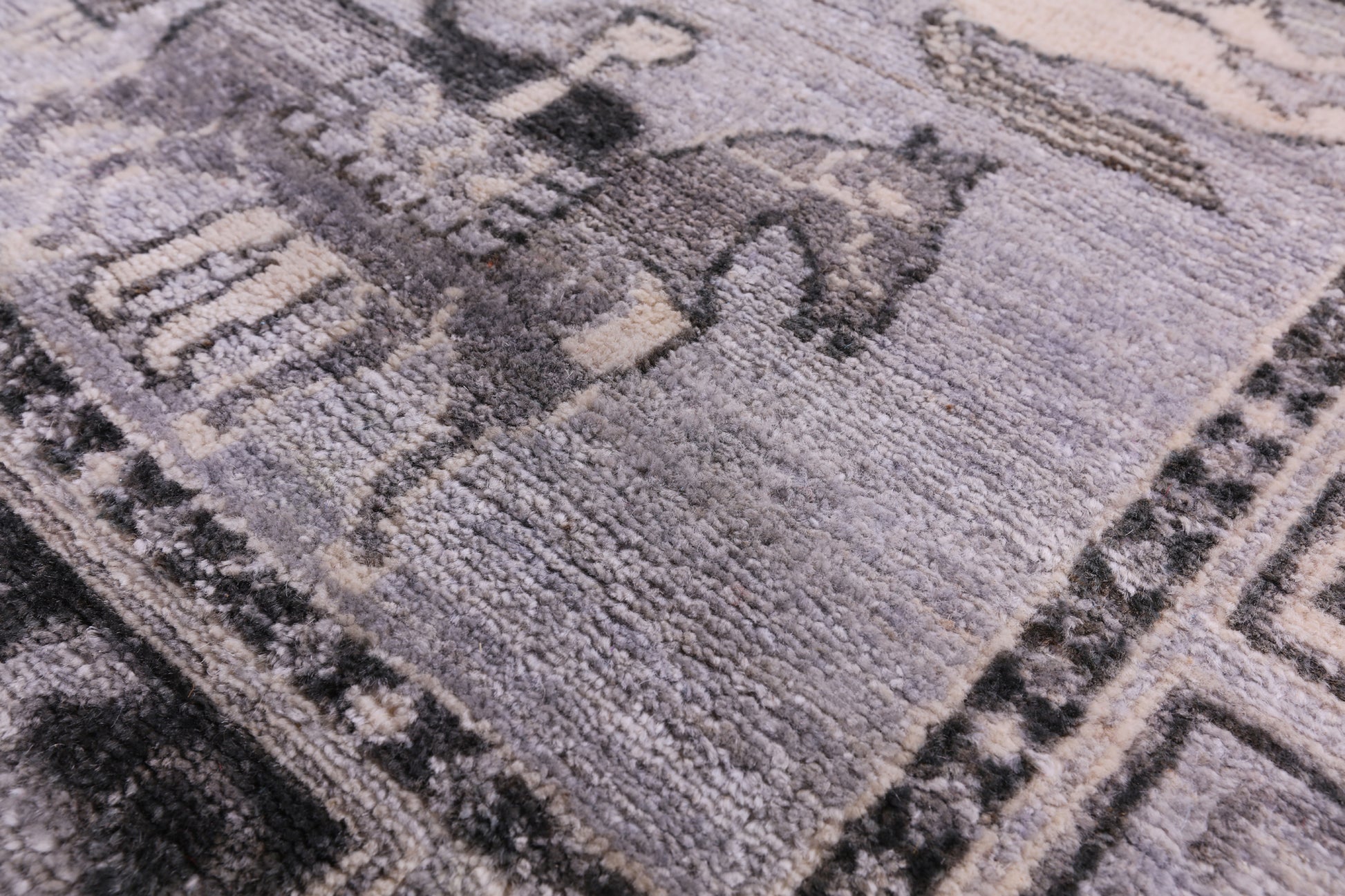 Grey Antiqued Pazyryk Historical Design Hand Knotted Wool Rug - 9' 0" X 12' 0" - Golden Nile