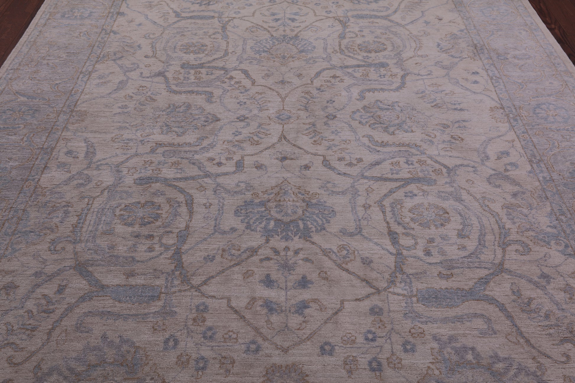 Ivory Turkish Oushak Hand Knotted Wool Rug - 8' 1" X 9' 7" - Golden Nile
