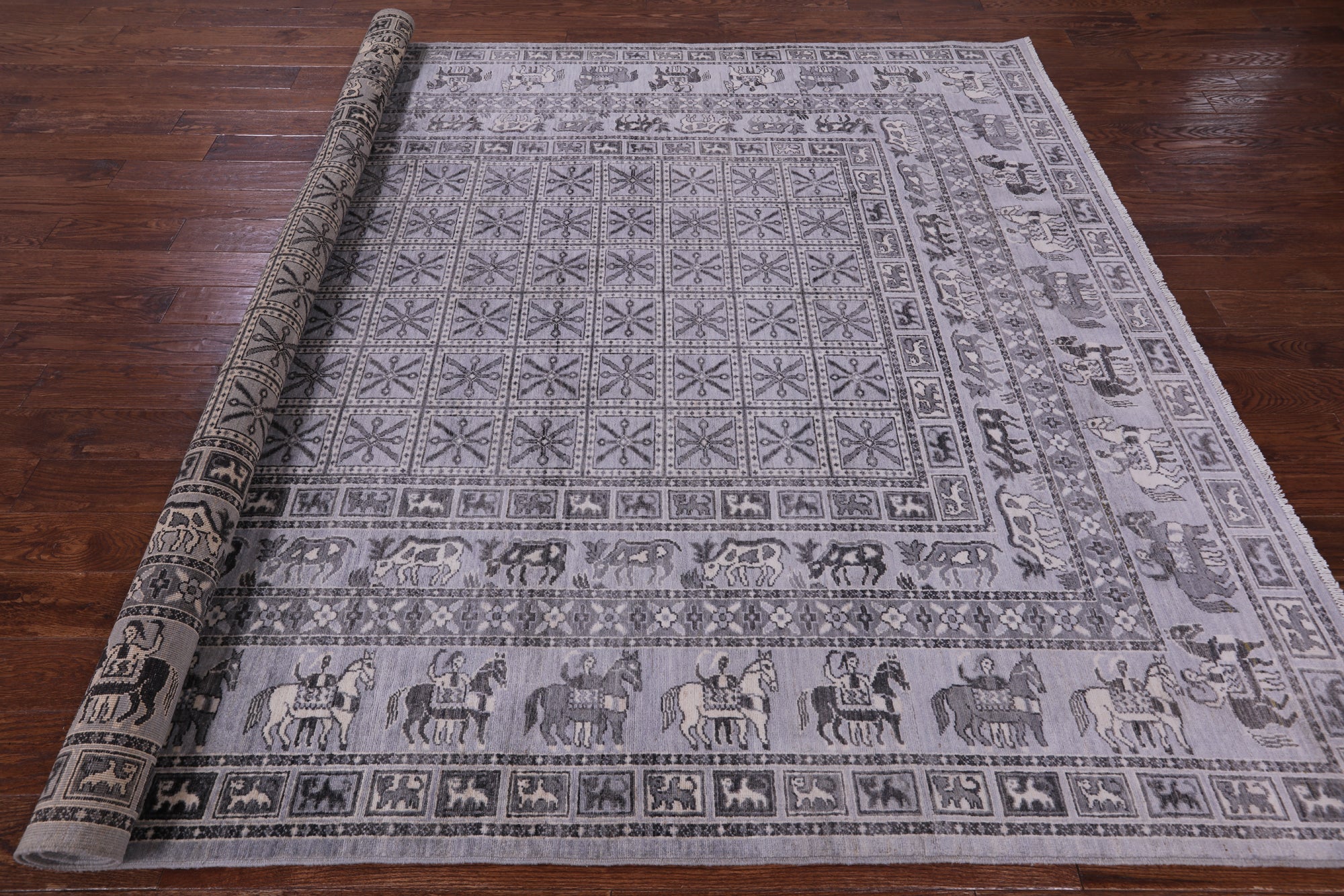 Grey Antiqued Pazyryk Historical Design Handmade Wool Rug - 7' 11" X 9' 11" - Golden Nile