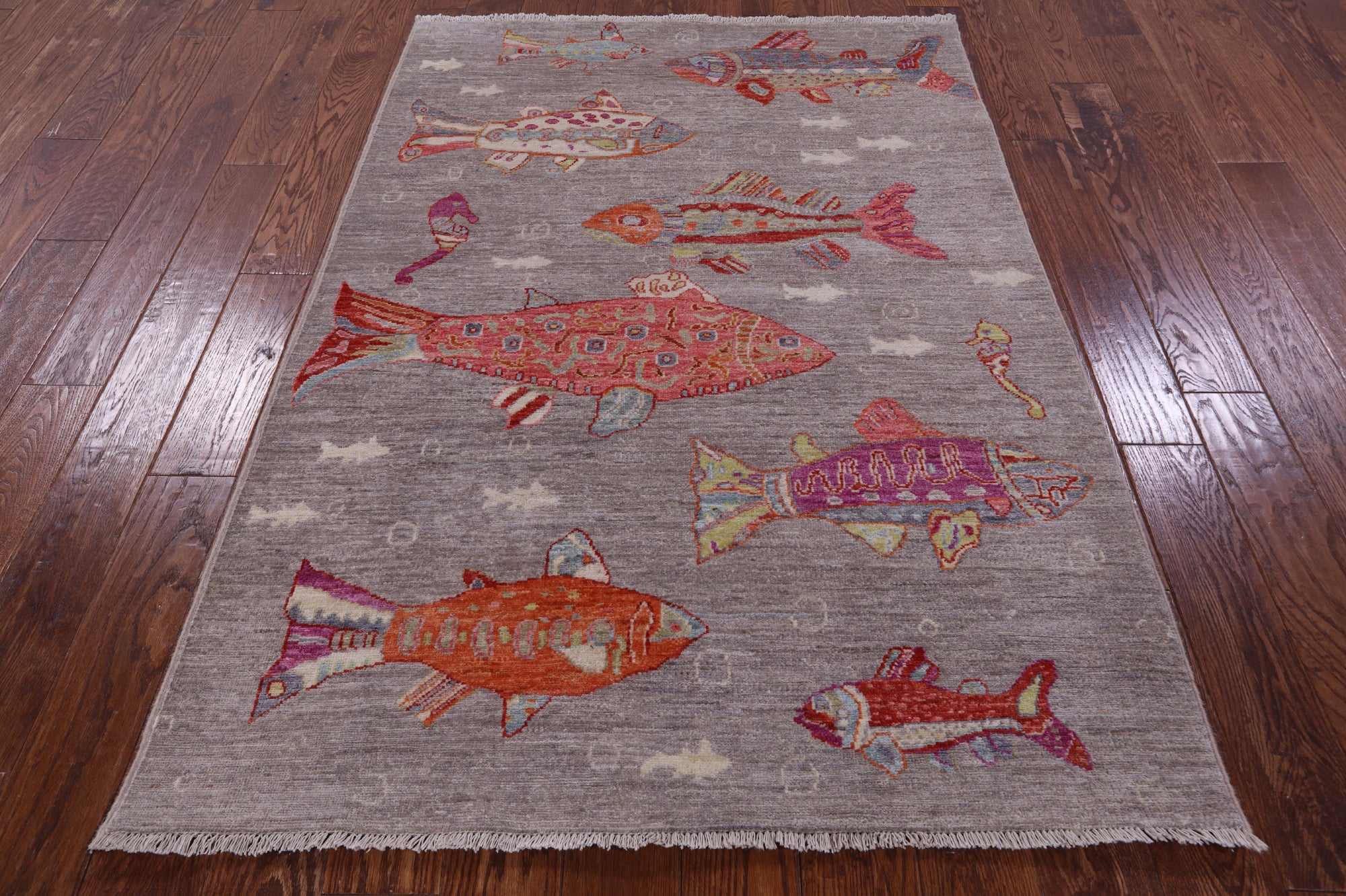 Grey Fish Design Persian Gabbeh Hand Knotted Wool Rug - 4' 1" X 5' 10" - Golden Nile