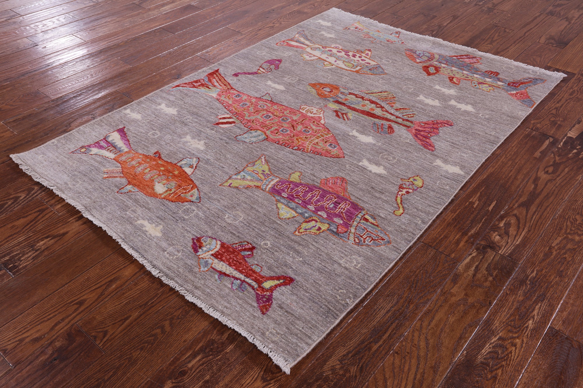 Grey Fish Design Persian Gabbeh Hand Knotted Wool Rug - 4' 1" X 5' 10" - Golden Nile