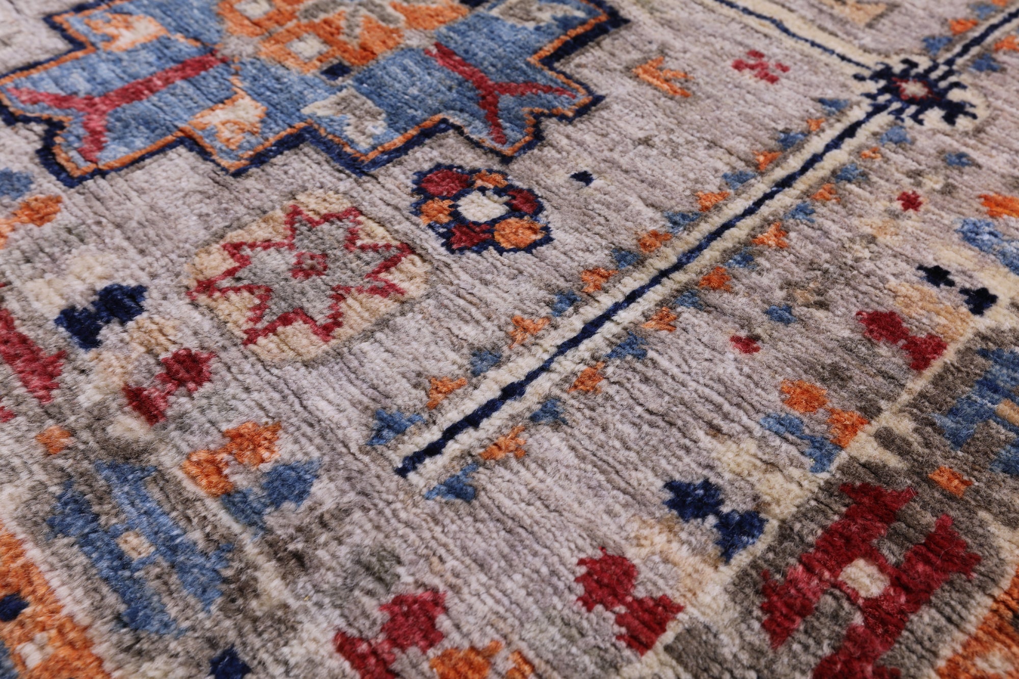 Tribal Persian Gabbeh Hand Knotted Wool Rug - 4' 11" X 6' 10" - Golden Nile