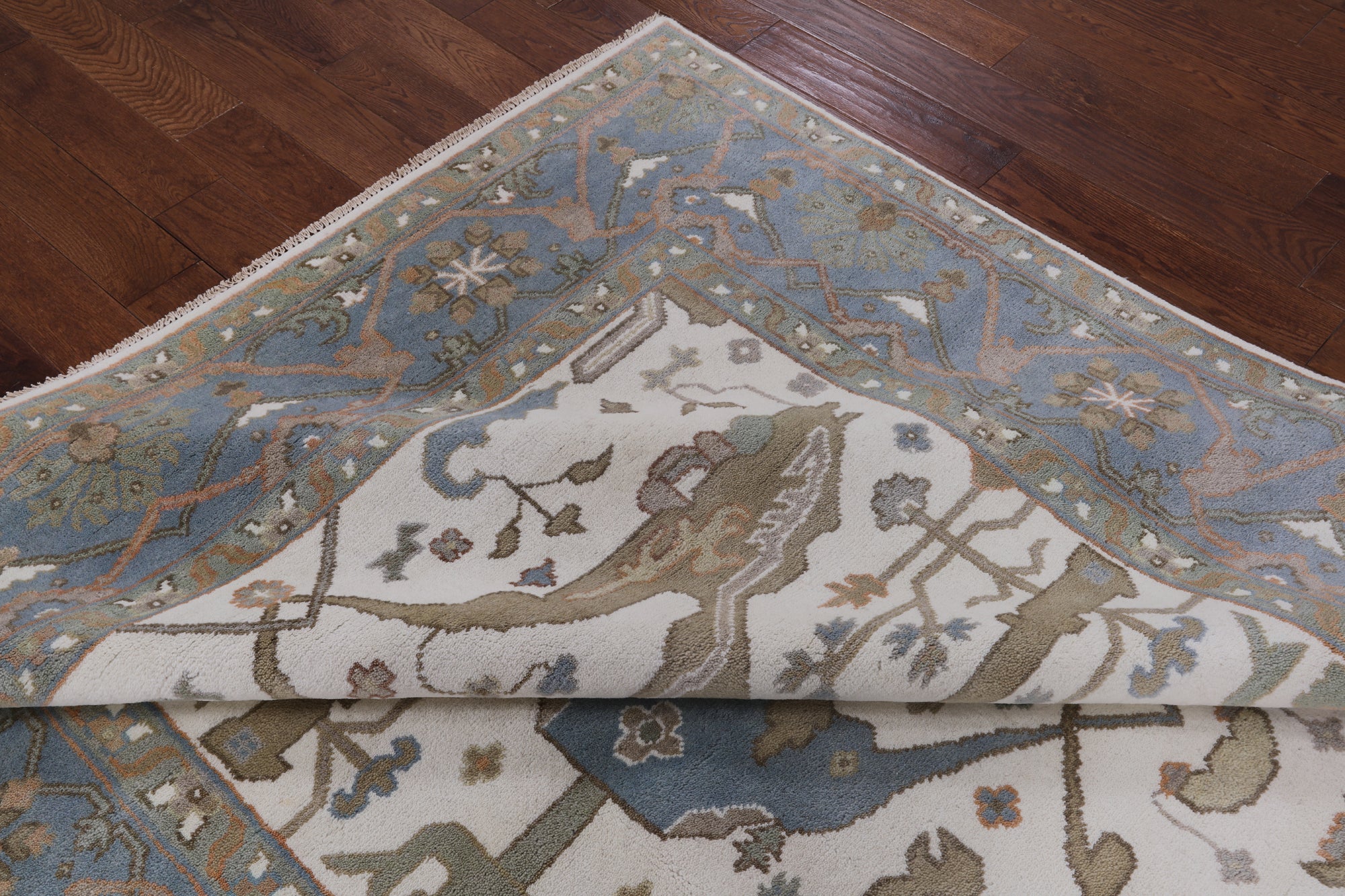 Ivory Turkish Oushak Hand Knotted Wool Area Rug - 7' 11" X 9' 9" - Golden Nile