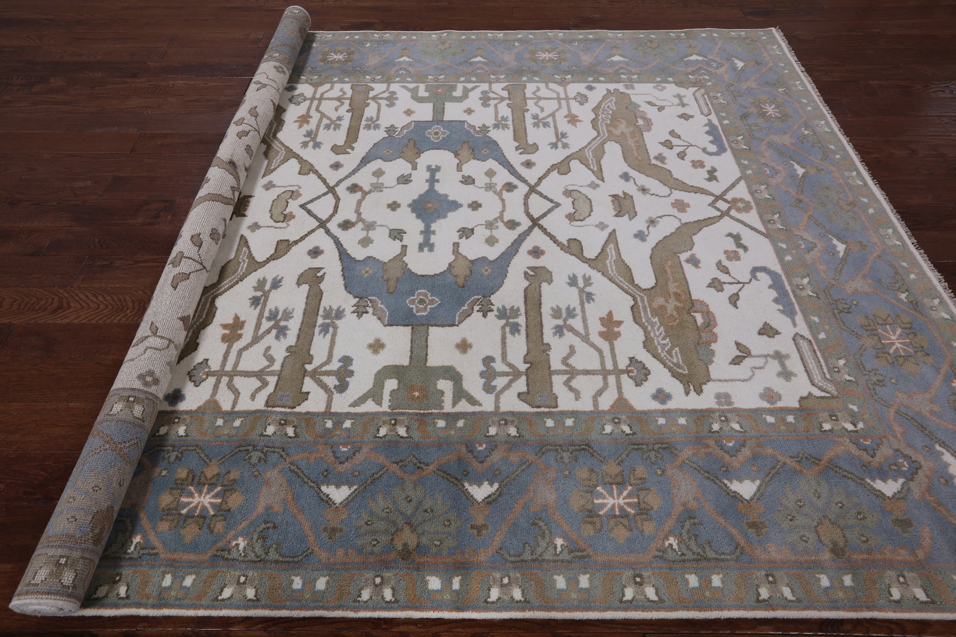 Ivory Turkish Oushak Hand Knotted Wool Area Rug - 7' 11" X 9' 9" - Golden Nile