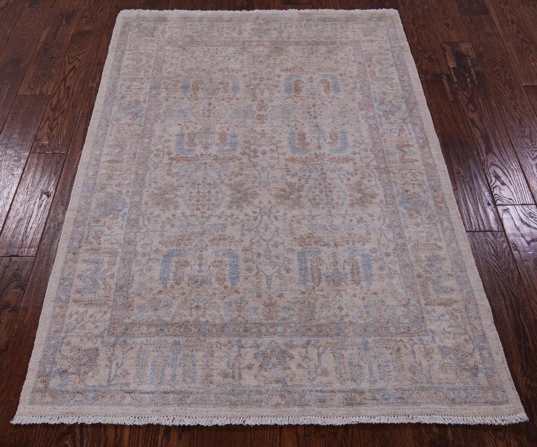 Ivory Turkish Oushak Hand Knotted Wool Rug - 4' 0" X 5' 9" - Golden Nile