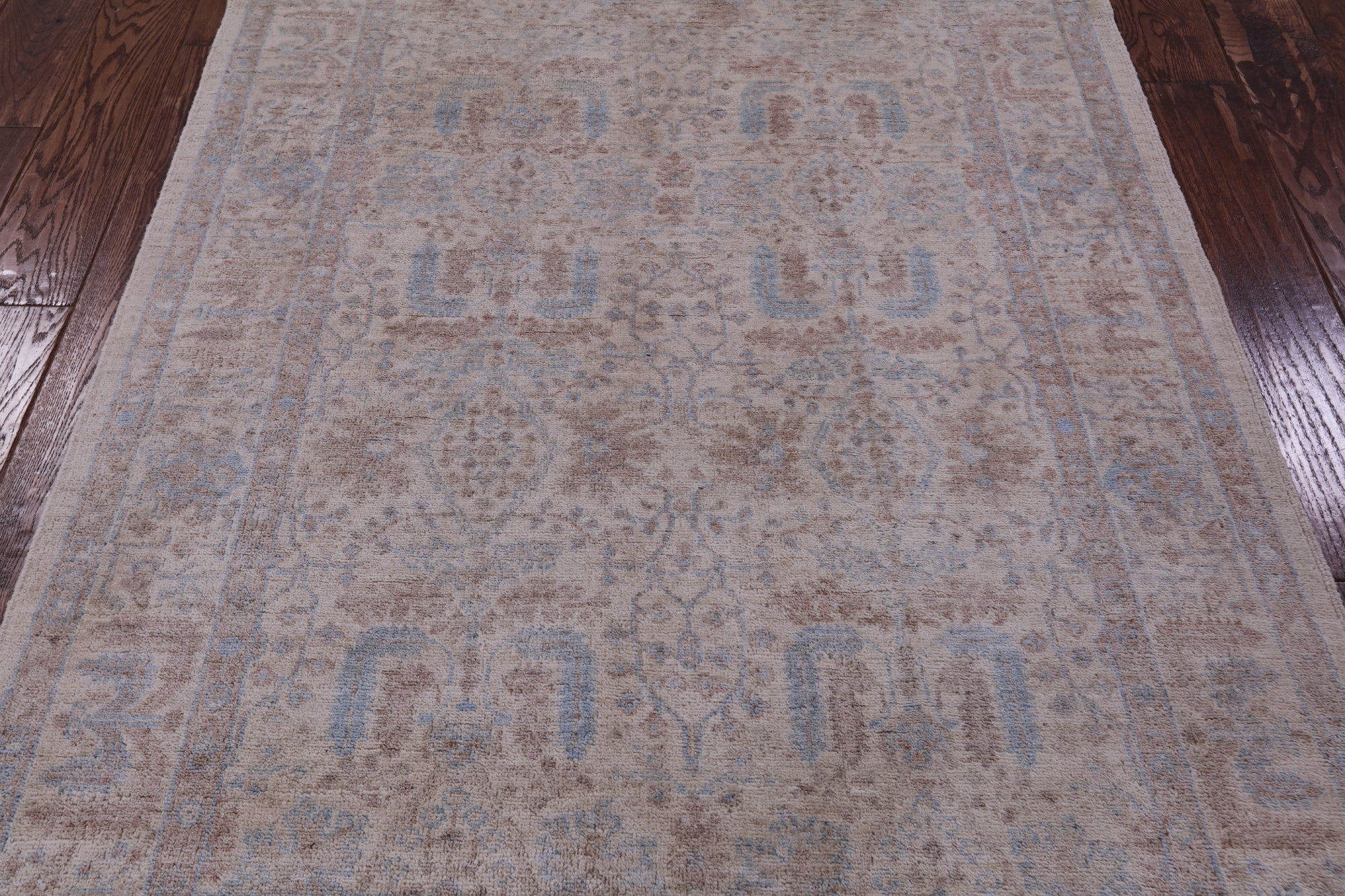 Ivory Turkish Oushak Hand Knotted Wool Rug - 4' 0" X 5' 9" - Golden Nile