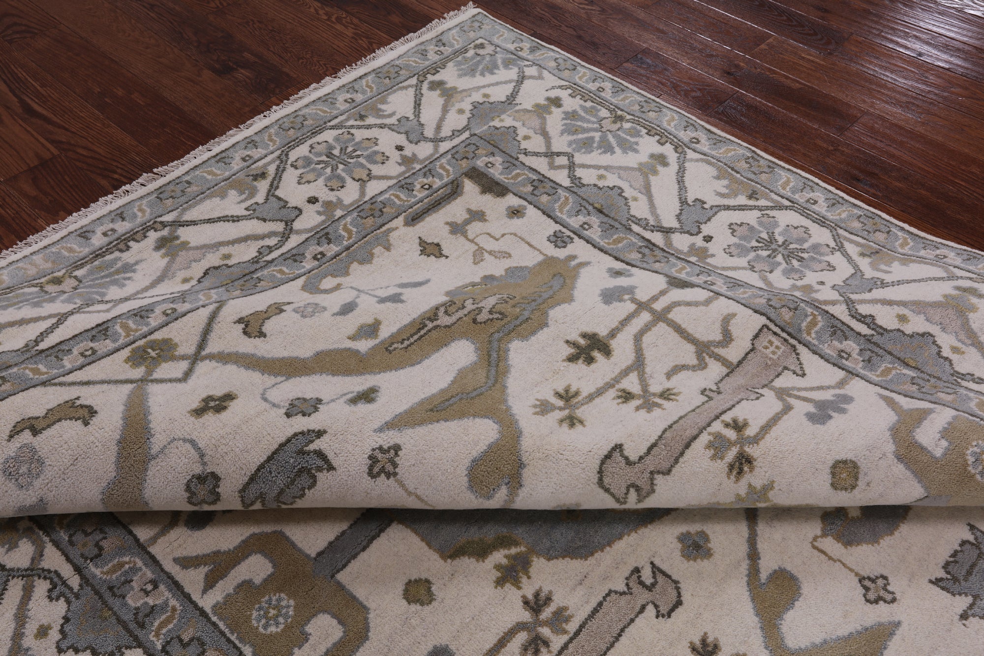 Ivory Turkish Oushak Hand Knotted Wool Rug - 8' 2" X 9' 7" - Golden Nile