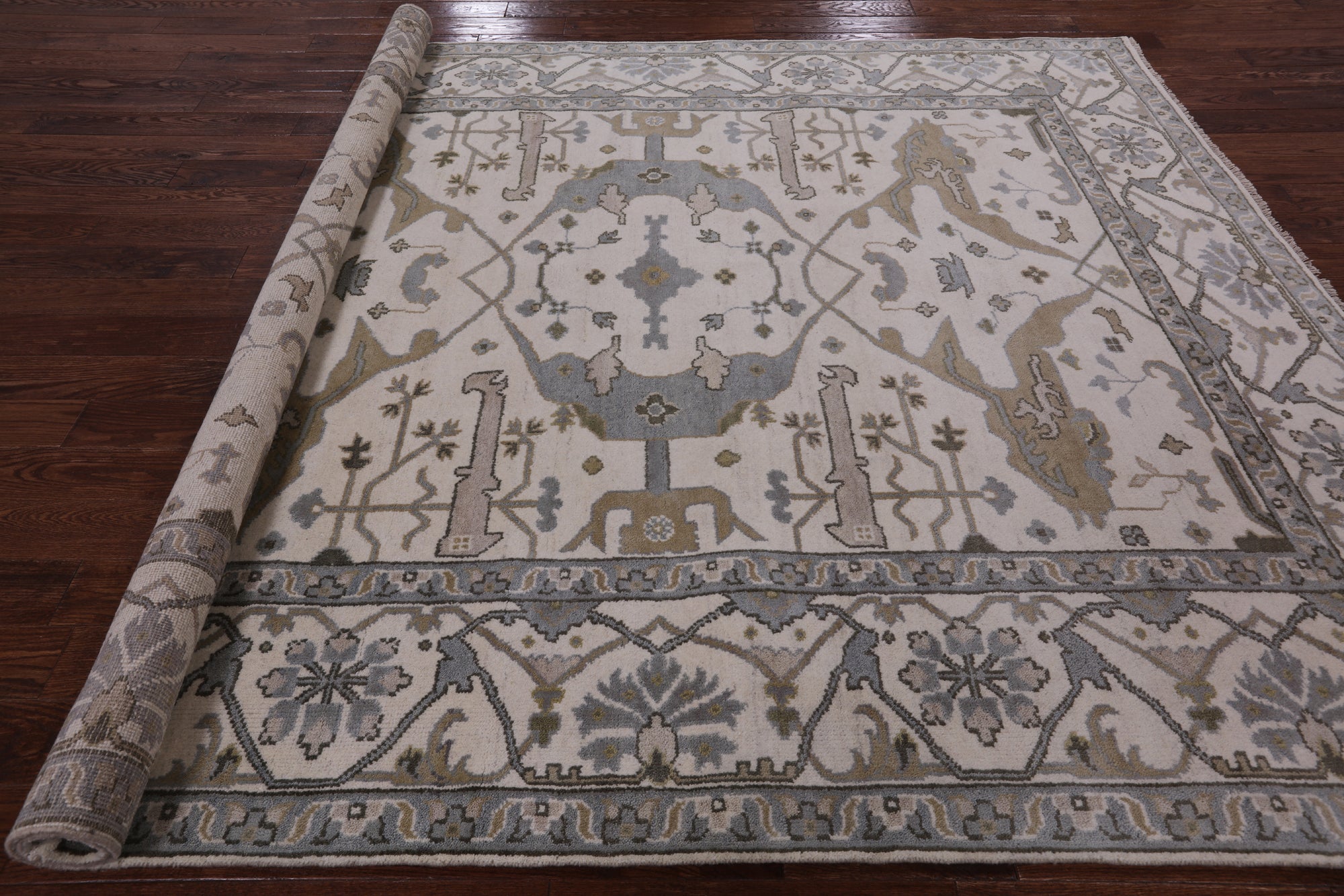 Ivory Turkish Oushak Hand Knotted Wool Rug - 8' 2" X 9' 7" - Golden Nile