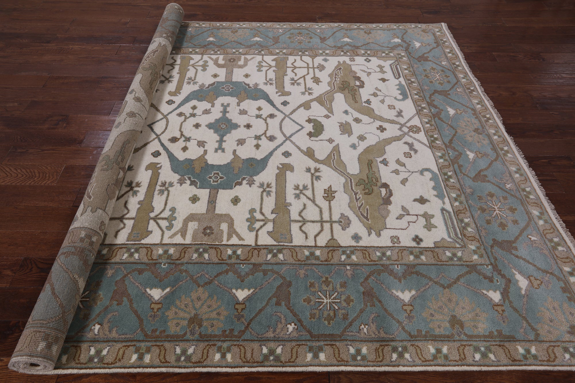 Ivory Turkish Oushak Hand Knotted Wool Area Rug - 8' 0" X 9' 10" - Golden Nile