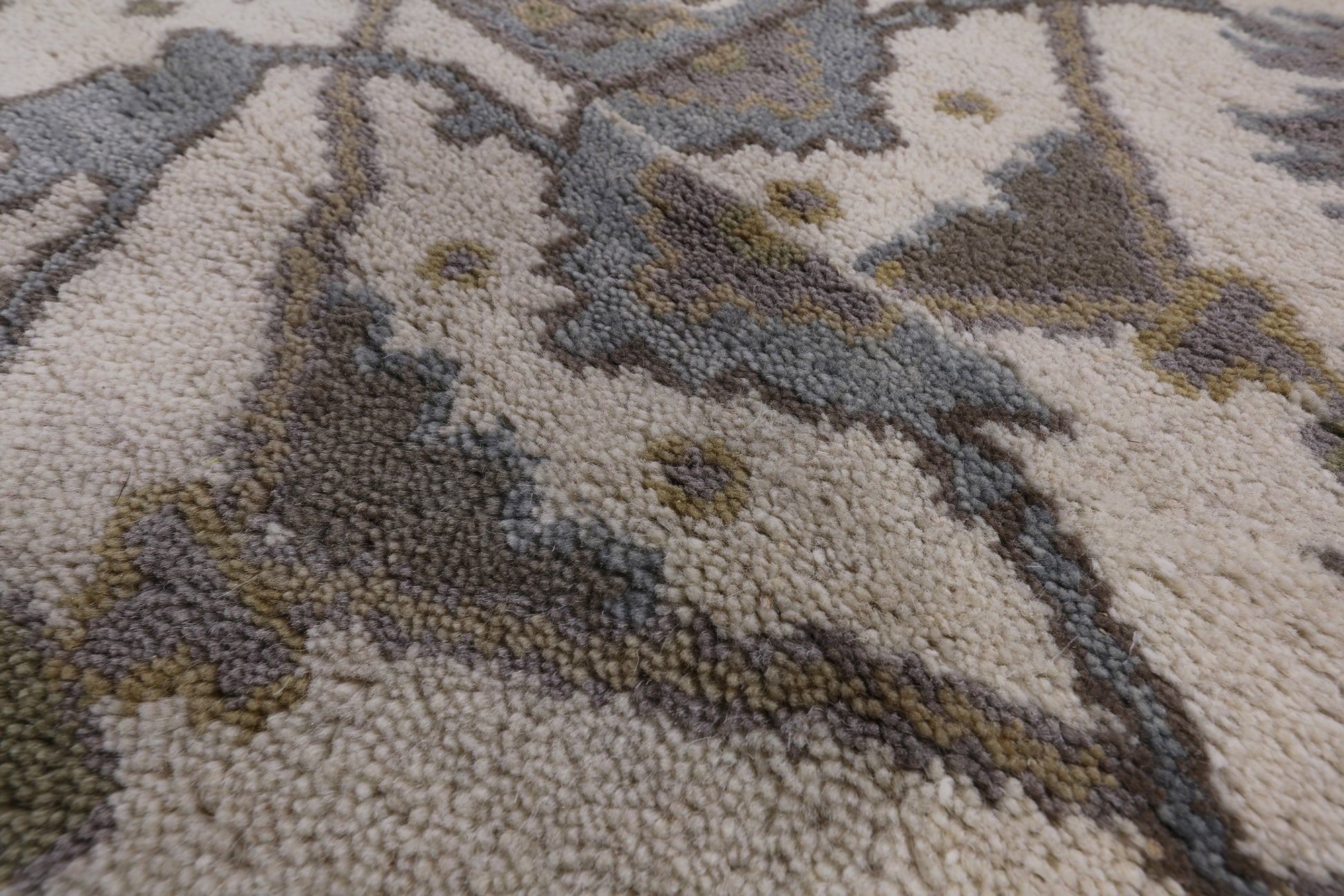 Ivory Turkish Oushak Hand Knotted Wool Area Rug - 8' 1" X 9' 9" - Golden Nile