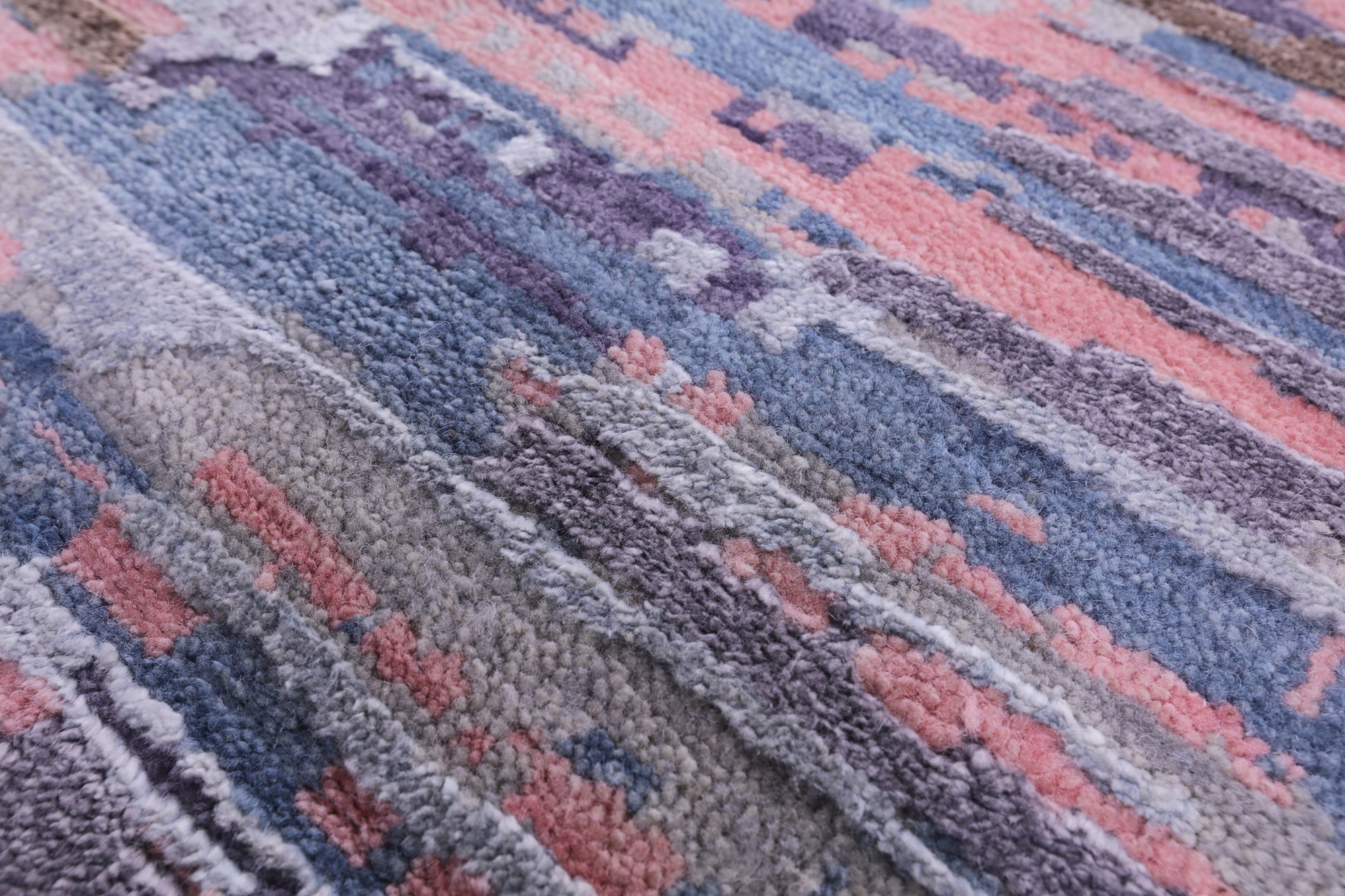 Abstract Contemporary Hand Knotted Wool & Silk Rug - 12' 1" X 15' 2" - Golden Nile