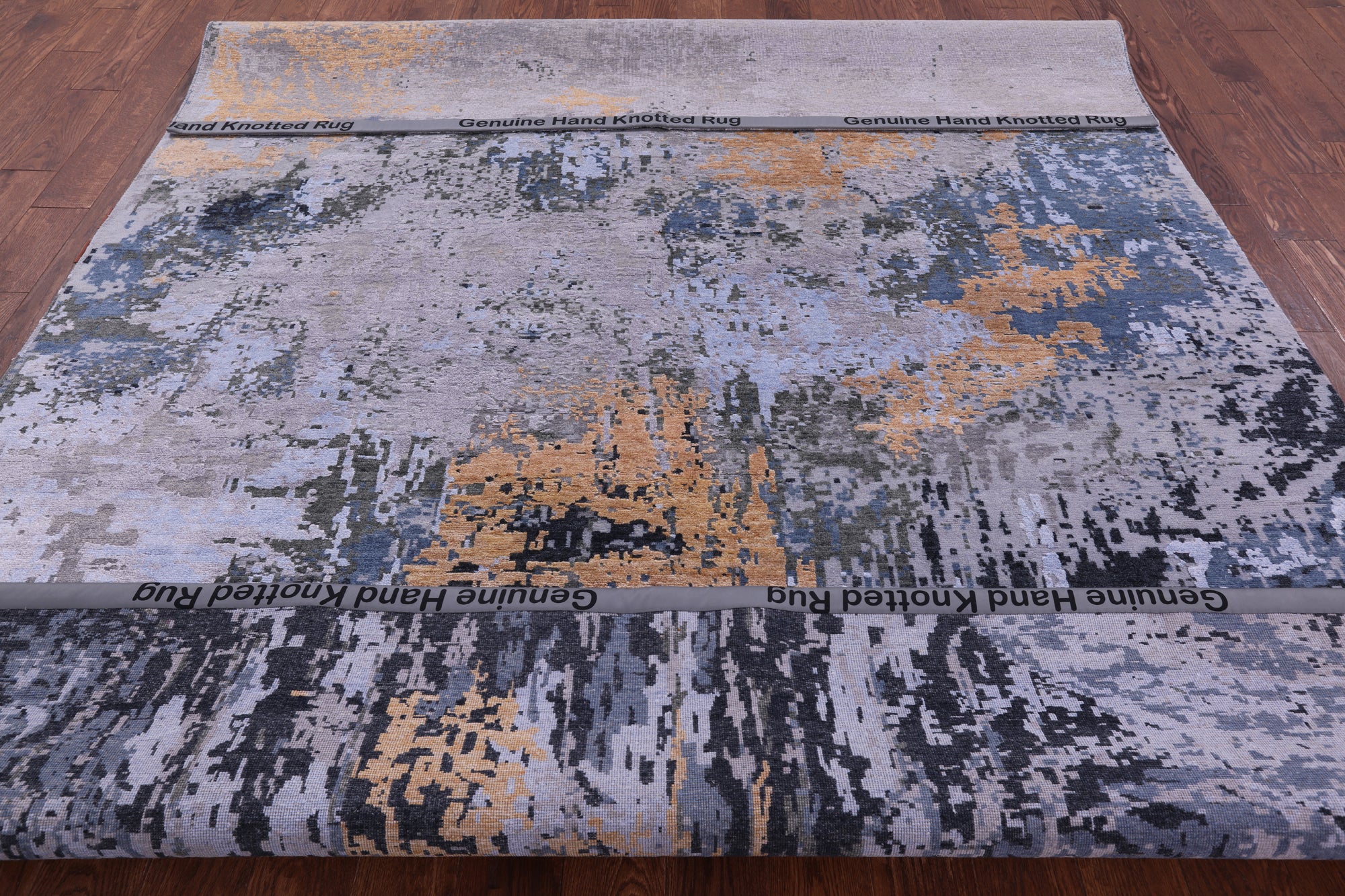 Abstract Contemporary Hand Knotted Wool & Silk Rug - 7' 1" X 10' 2" - Golden Nile