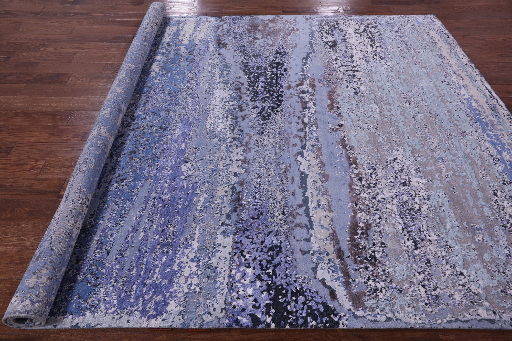 Abstract Contemporary Hand Knotted Wool & Silk Rug - 7' 11" X 10' 2" - Golden Nile