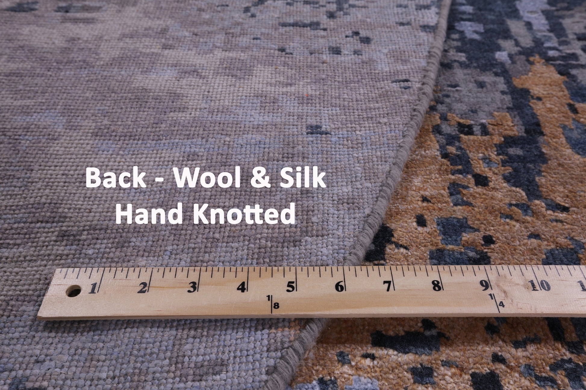 Round Contemporary Handmade Wool & Silk Rug - 8' 1" X 8' 2" - Golden Nile
