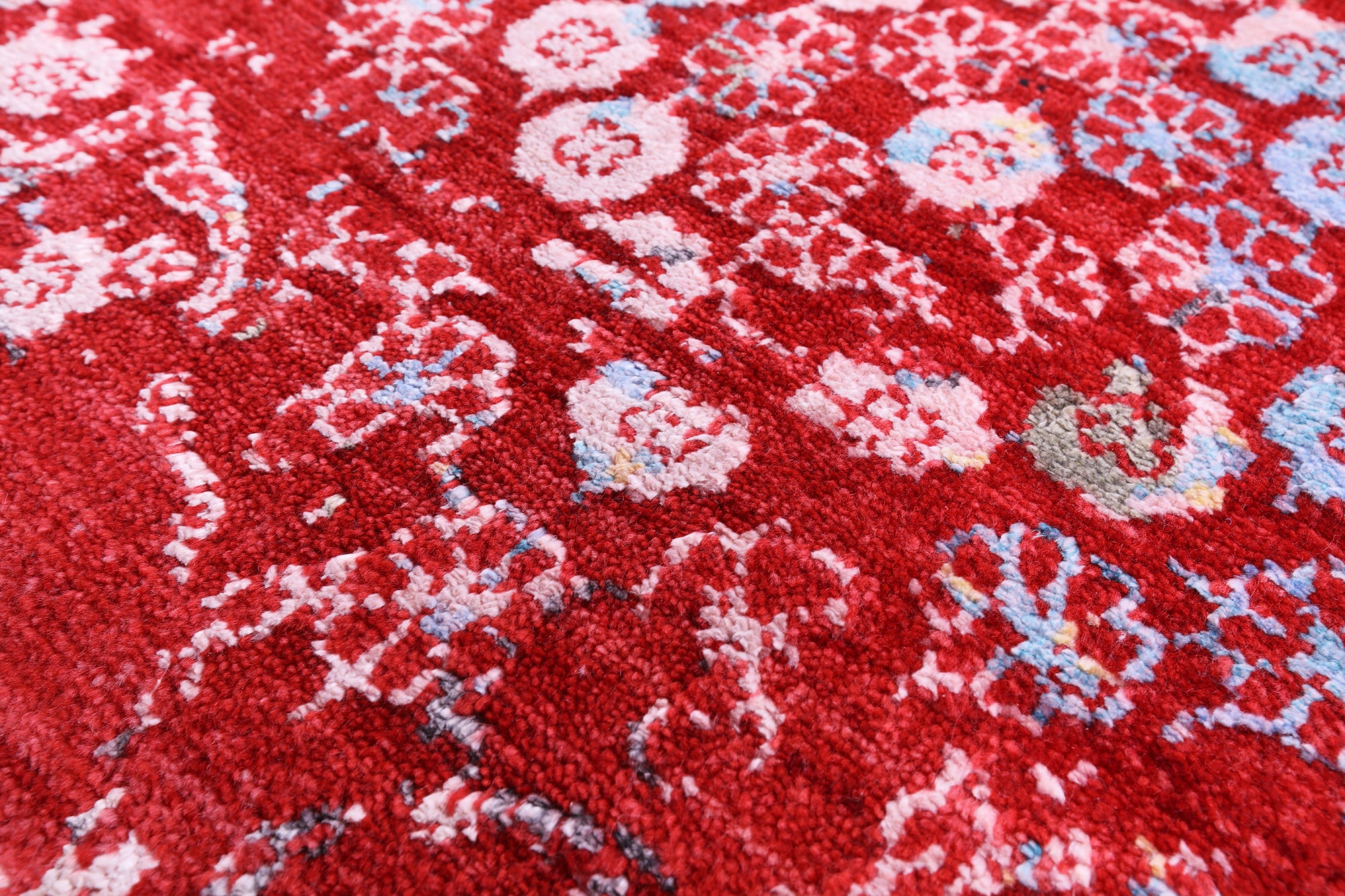 Red Contemporary Hand Knotted Wool & Silk Rug - 7' 10" X 10' 5" - Golden Nile