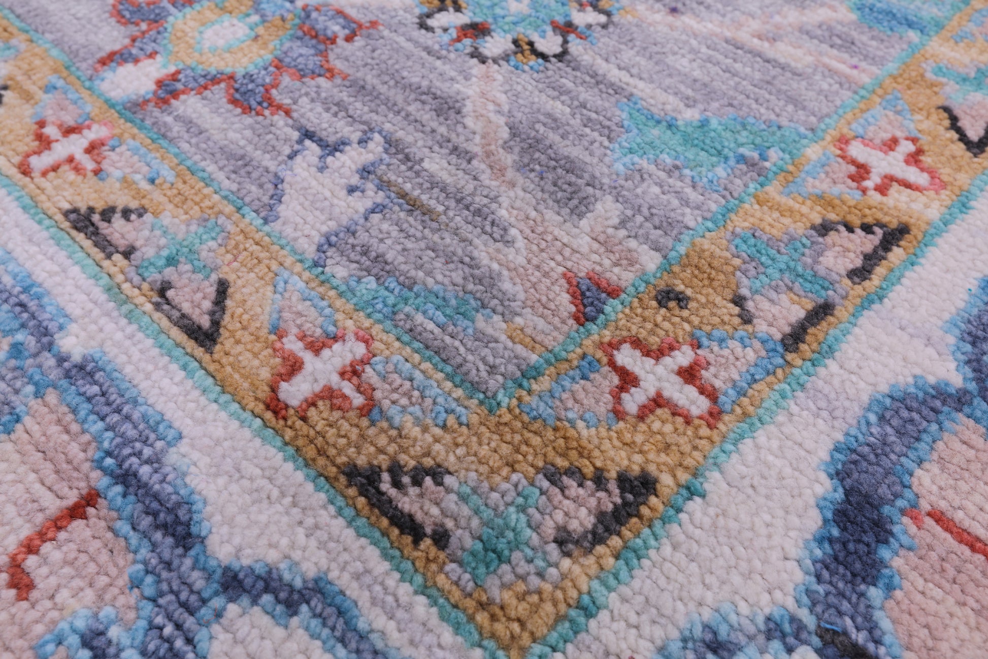 Grey Square William Morris Hand Knotted Wool Rug - 9' 11" X 10' 3" - Golden Nile