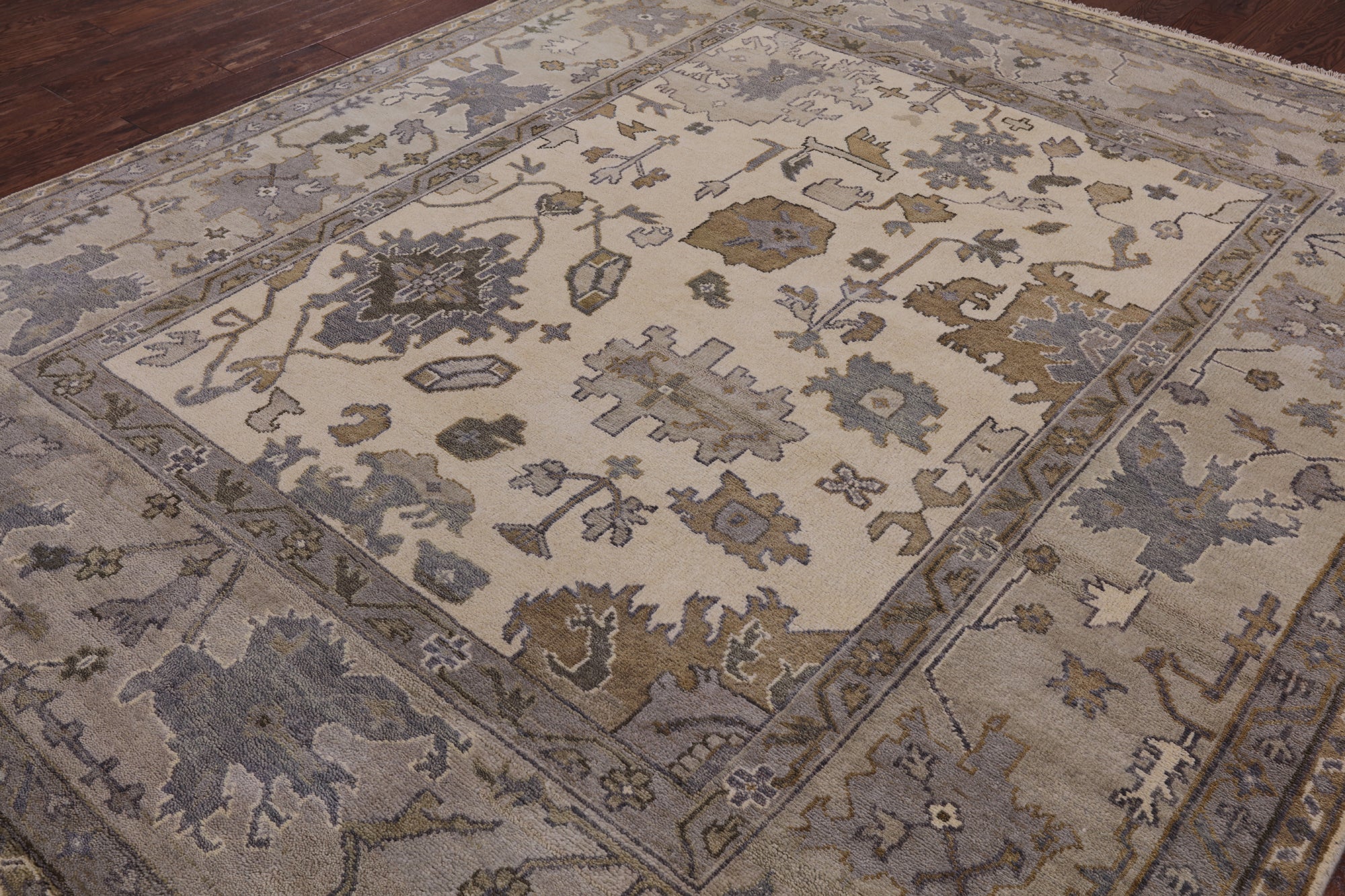 Ivory Turkish Oushak Handmade Wool Area Rug - 8' 2" X 9' 11" - Golden Nile