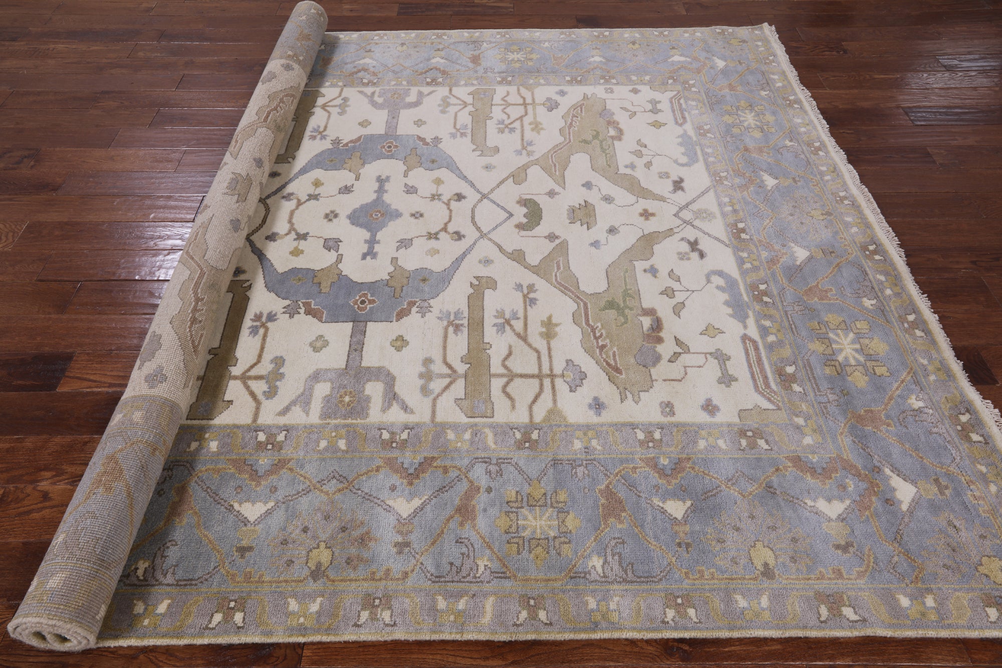 Ivory Turkish Oushak Hand Knotted Wool Area Rug - 8' 2" X 9' 10" - Golden Nile