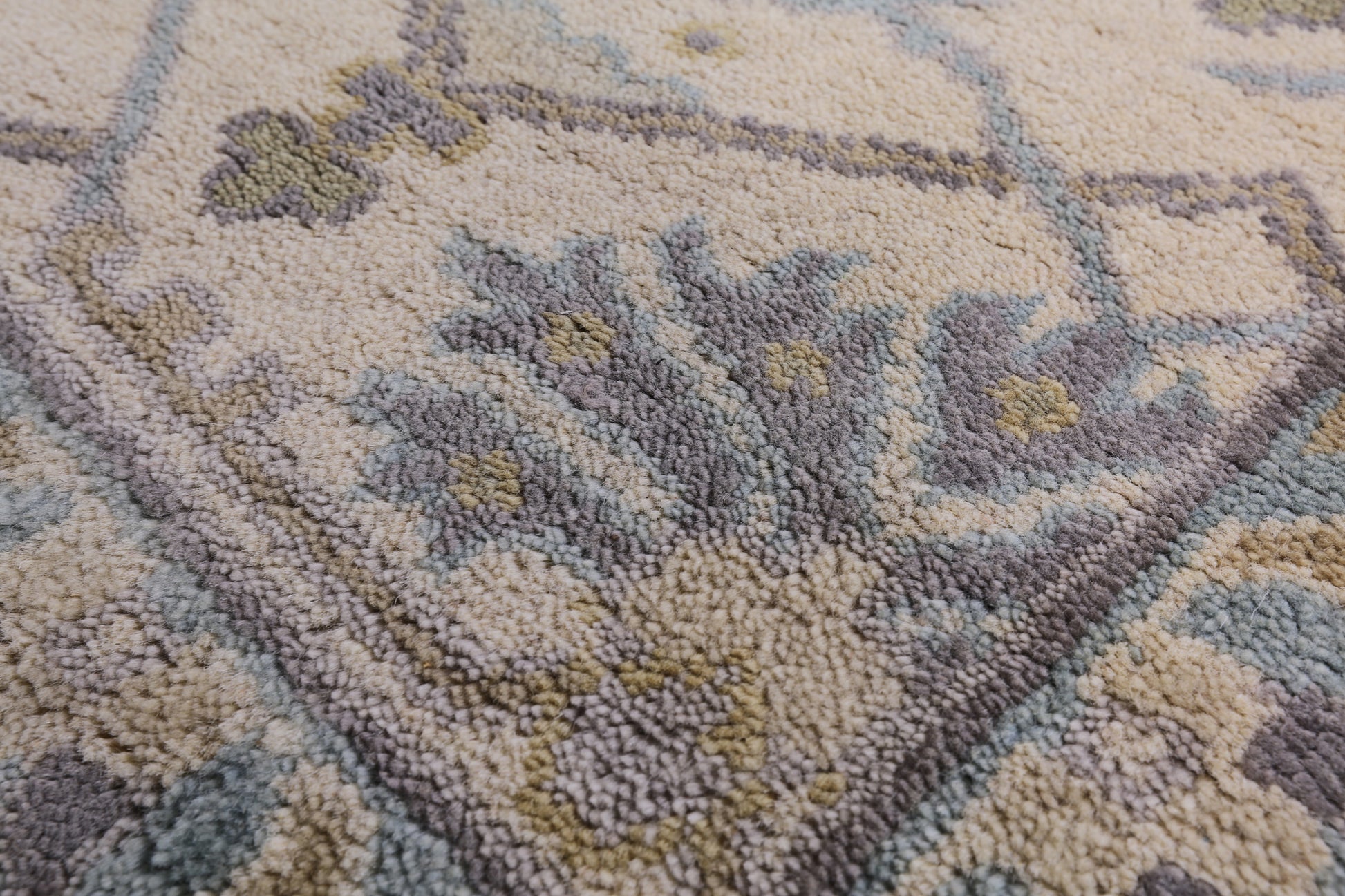 Ivory Turkish Oushak Handmade Wool Area Rug - 8' 2" X 9' 8" - Golden Nile