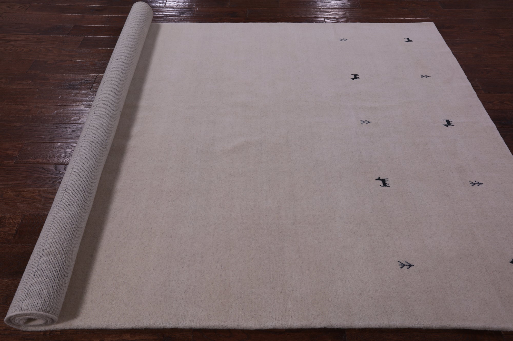 Ivory Persian Gabbeh Hand Knotted Wool Rug - 6' 0" X 9' 0" - Golden Nile