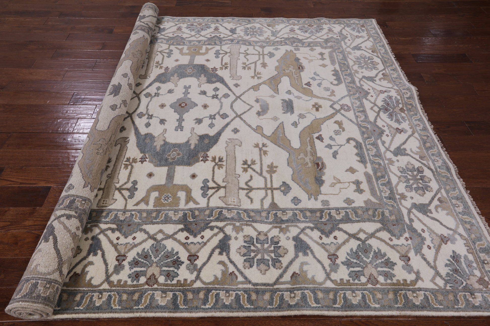 Ivory Turkish Oushak Hand Knotted Wool Area Rug - 8' 1" X 9' 9" - Golden Nile