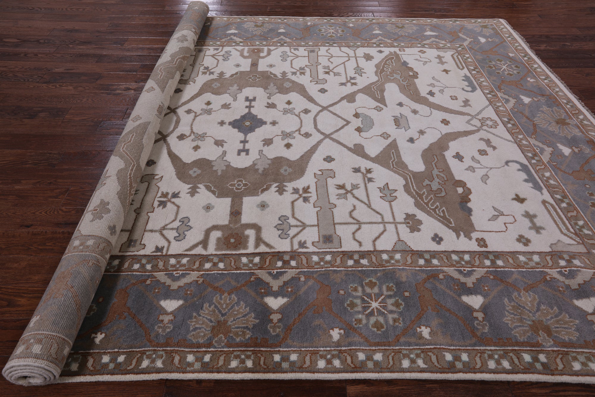 Ivory Turkish Oushak Hand Knotted Wool Area Rug - 9' 1" X 11' 11" - Golden Nile
