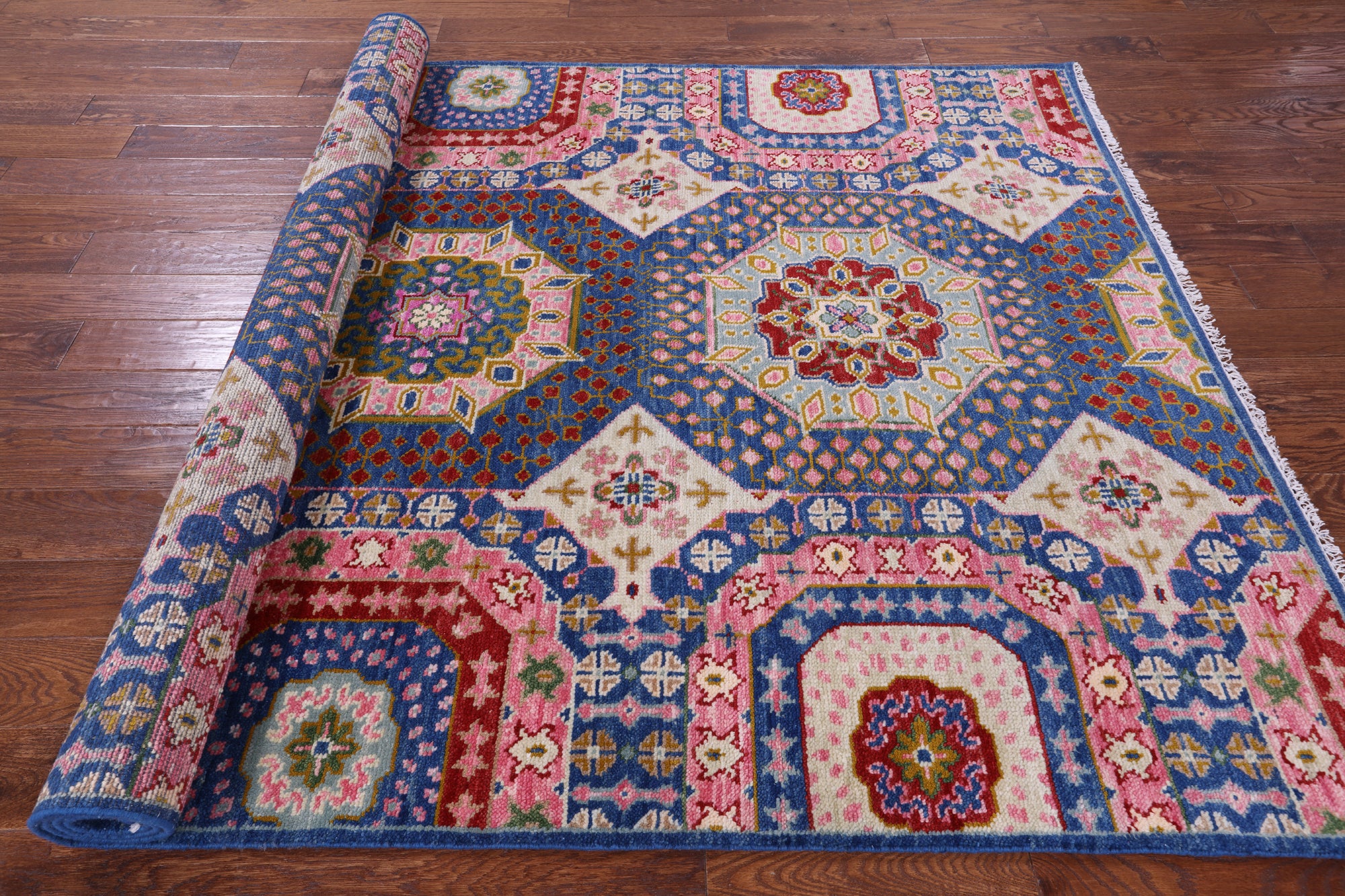 Geometric Persian Mamluk Handmade Wool Rug - 6' 0" X 9' 2" - Golden Nile