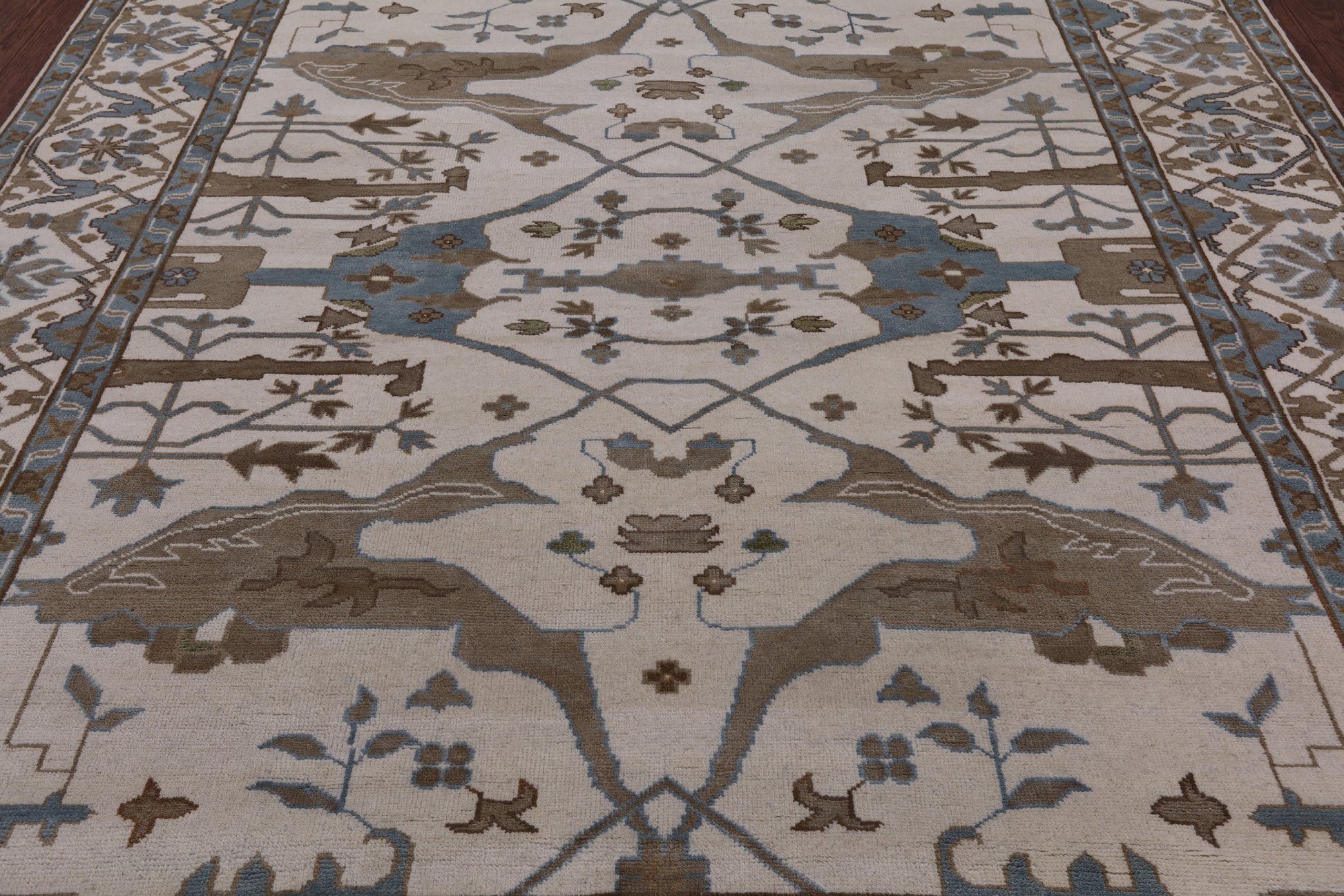 Ivory Turkish Oushak Hand Knotted Wool Area Rug - 8' 3" X 9' 11" - Golden Nile