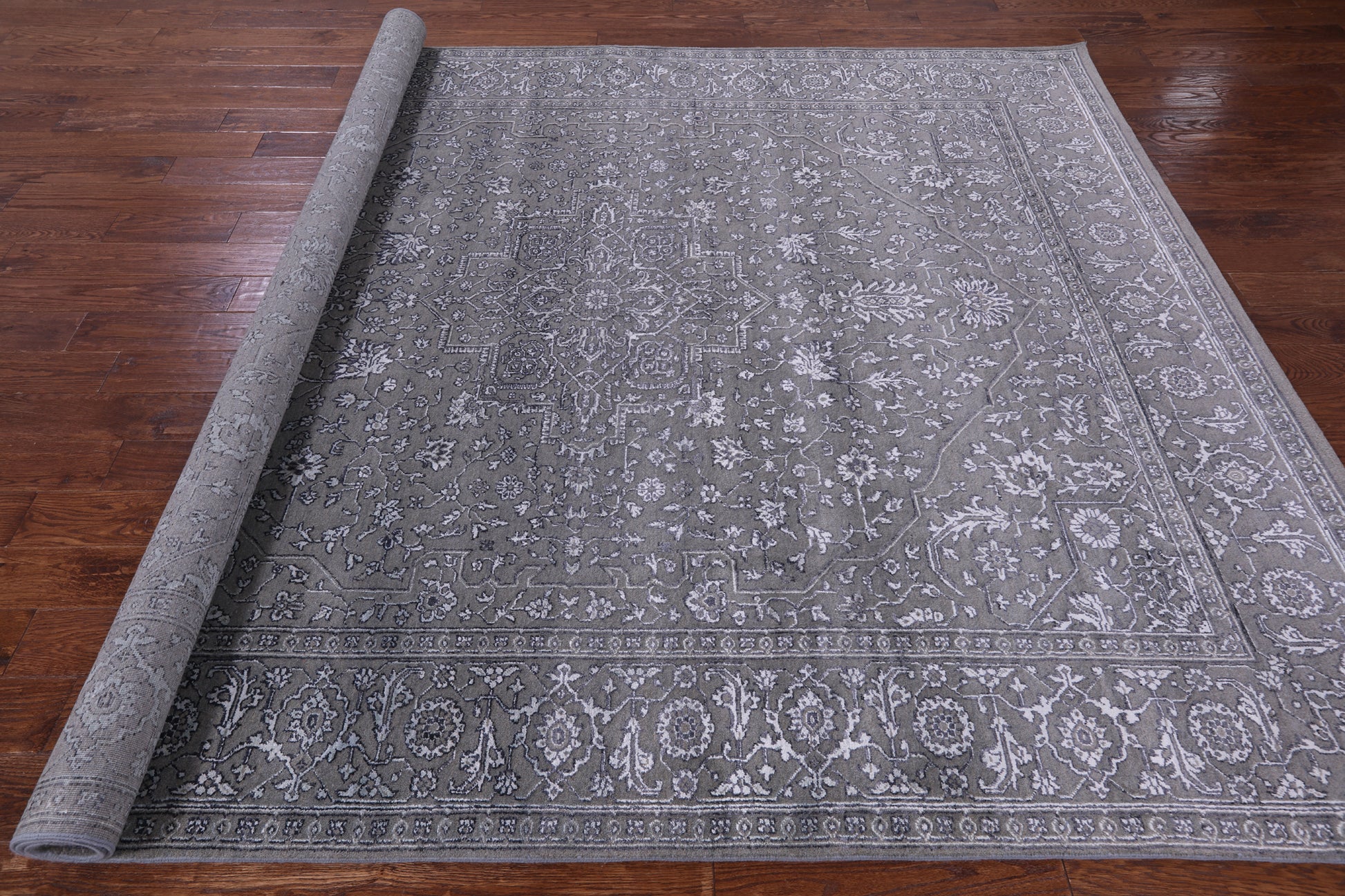Grey Persian Fine Serapi Hand Knotted Wool & Silk Rug - 8' 0" X 10' 1" - Golden Nile