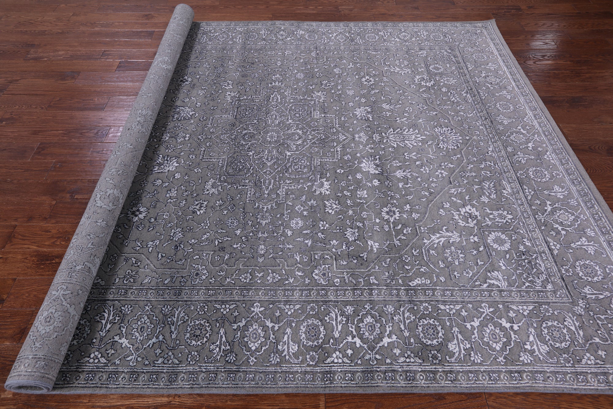 Grey Persian Fine Serapi Hand Knotted Wool & Silk Rug - 8' 0" X 10' 1" - Golden Nile