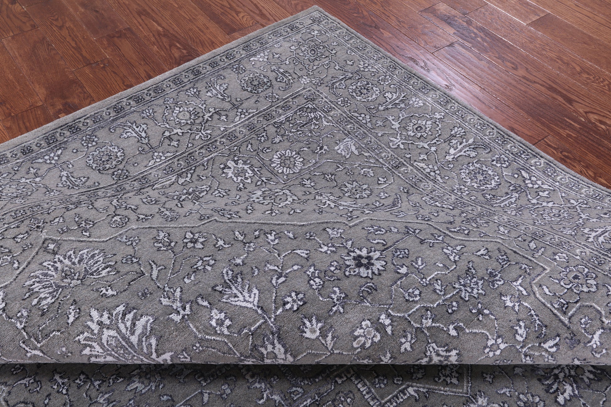 Grey Persian Fine Serapi Hand Knotted Wool & Silk Rug - 8' 0" X 10' 1" - Golden Nile