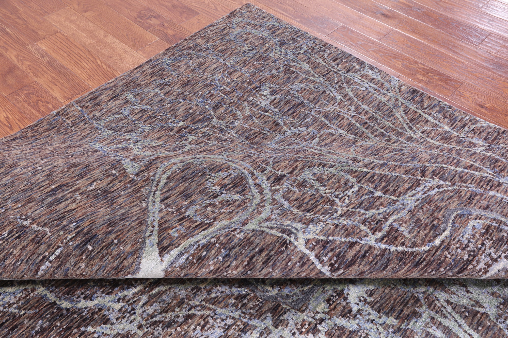 Lions Design Contemporary Hand Knotted Wool & Silk Rug - 9' 1" X 12' 2" - Golden Nile