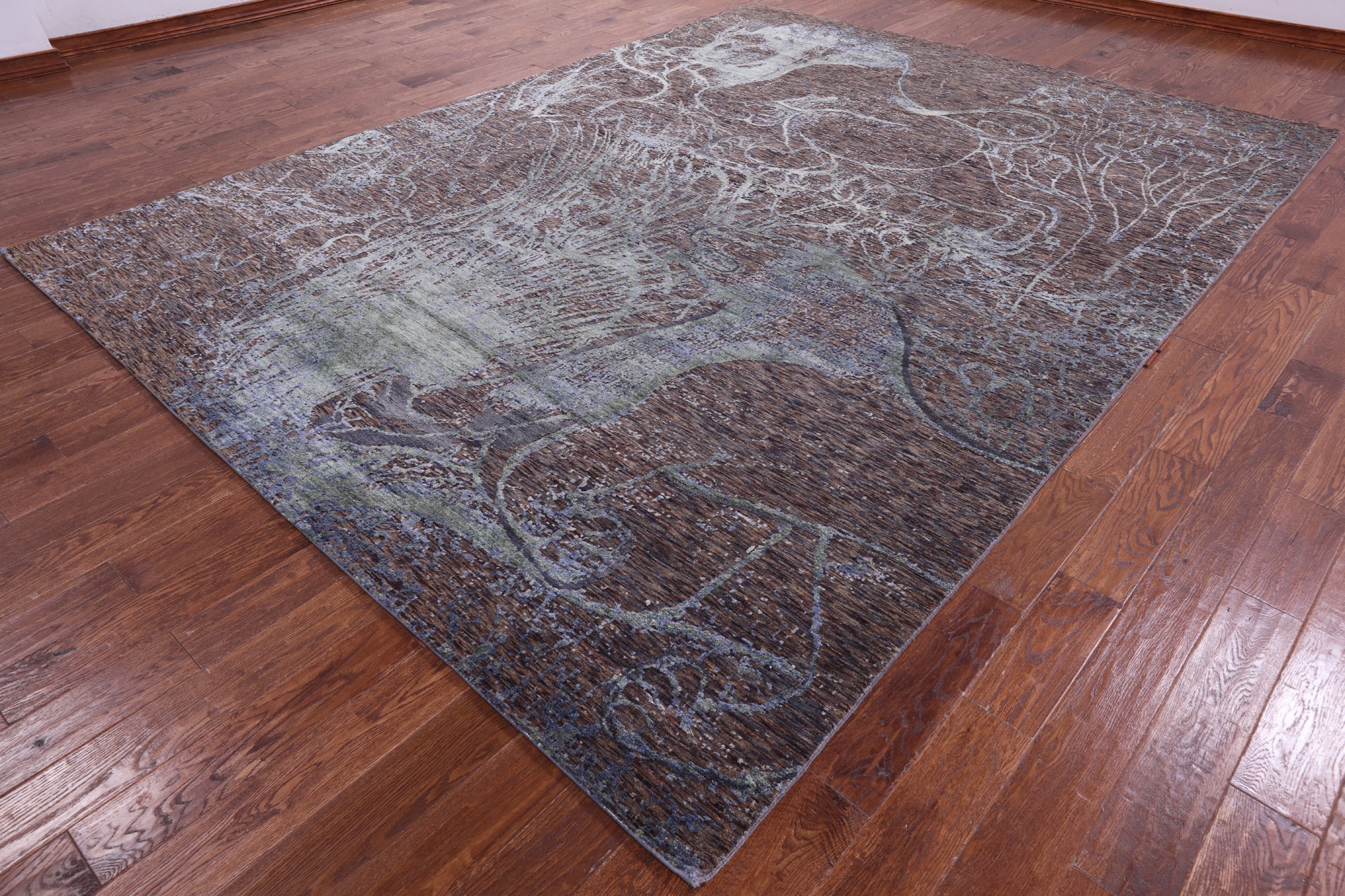 Lions Design Contemporary Hand Knotted Wool & Silk Rug - 9' 1" X 12' 2" - Golden Nile