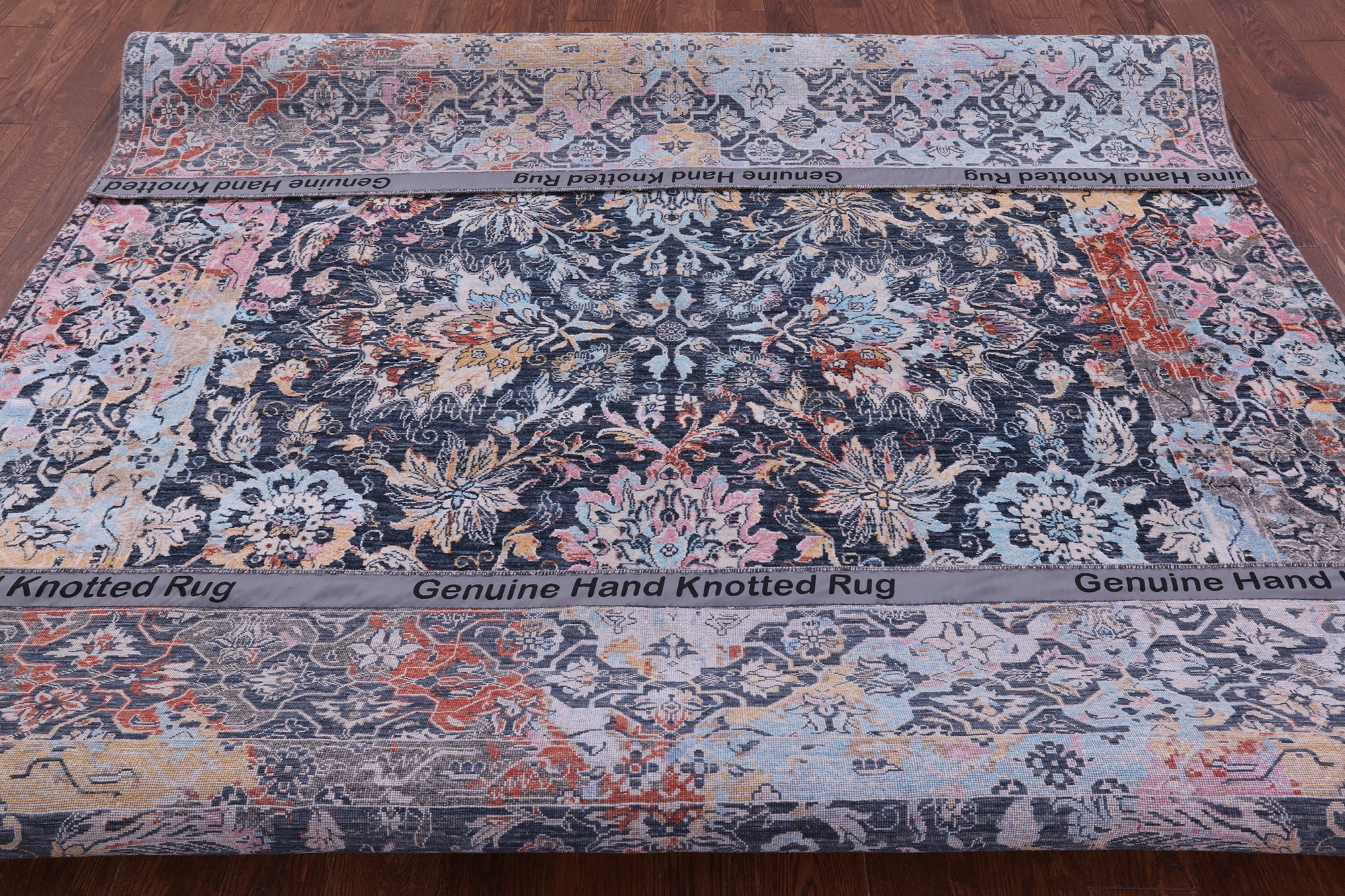 Persian Hand Knotted Wool & Silk Rug - 7' 11" X 9' 9" - Golden Nile