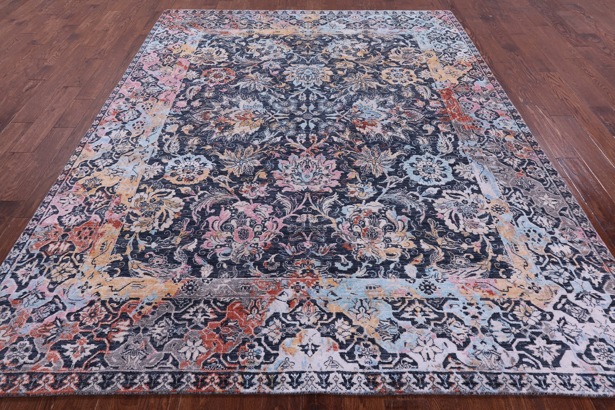 Persian Hand Knotted Wool & Silk Rug - 7' 11" X 9' 9" - Golden Nile