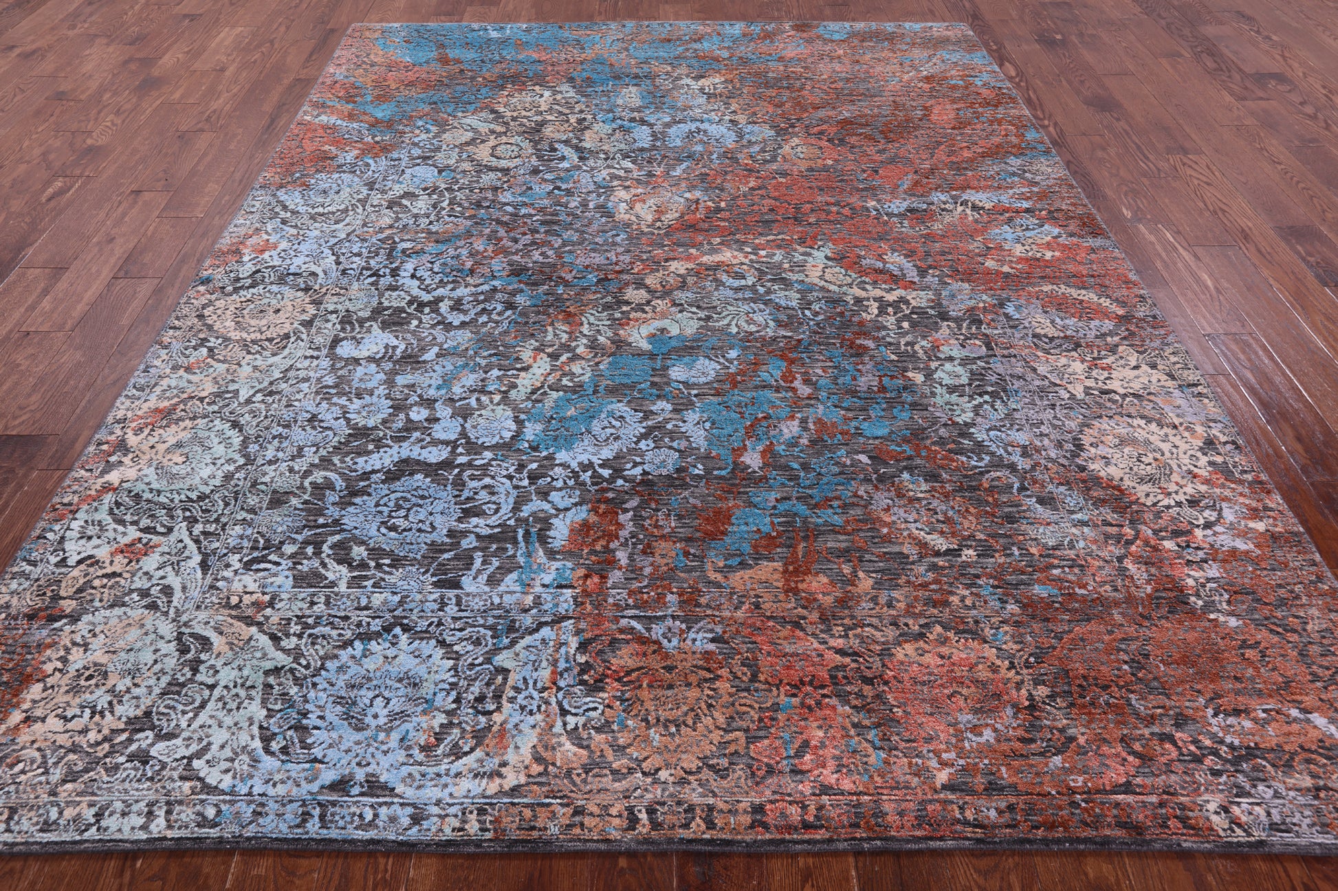 Persian Hand Knotted Wool & Silk Rug - 7' 10" X 10' 0" - Golden Nile