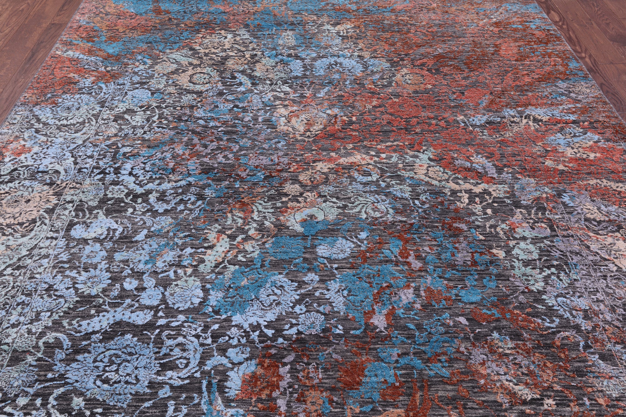 Persian Hand Knotted Wool & Silk Rug - 7' 10" X 10' 0" - Golden Nile