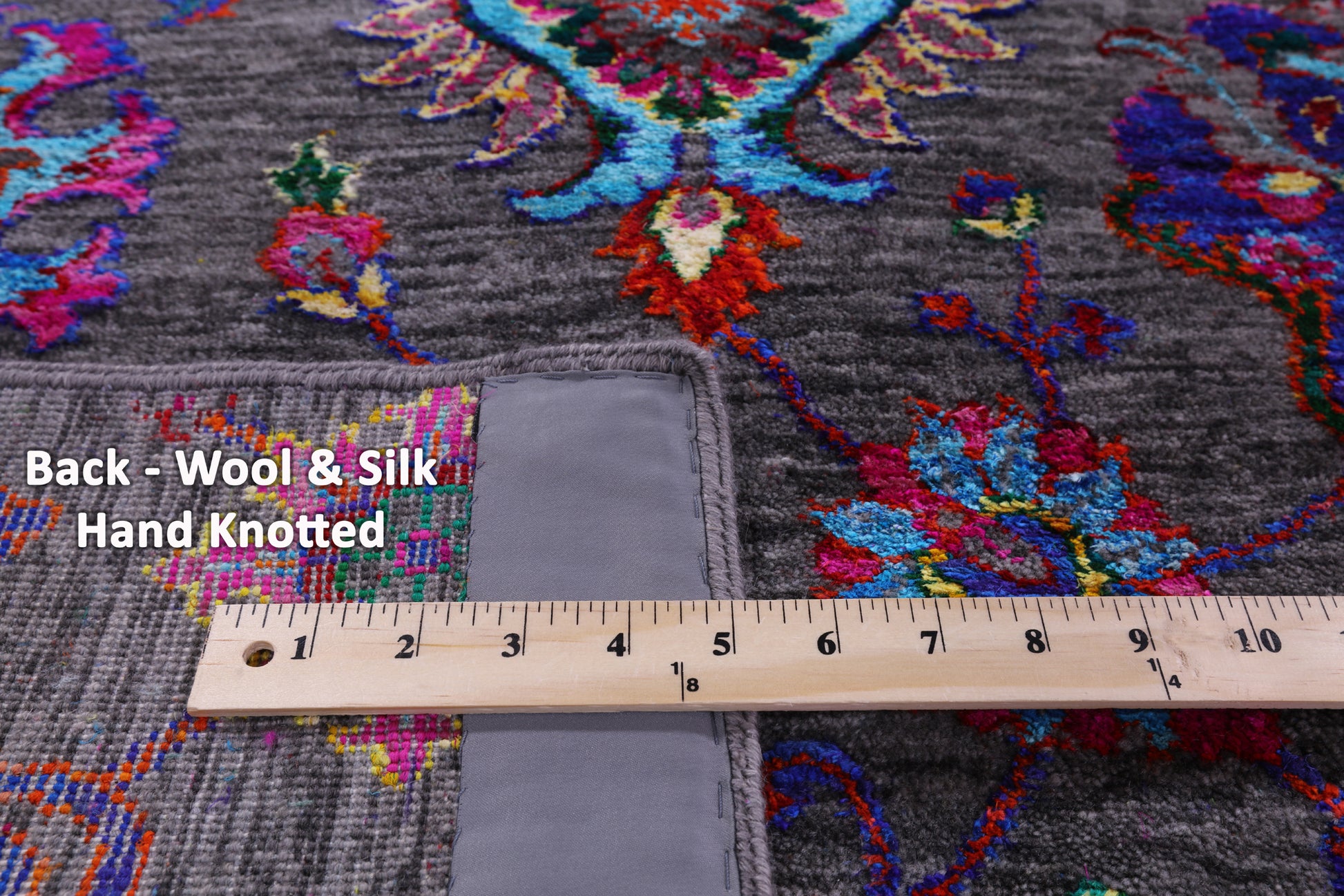 Grey Persian Hand Knotted Wool & Silk Rug - 7' 11" X 10' 3" - Golden Nile