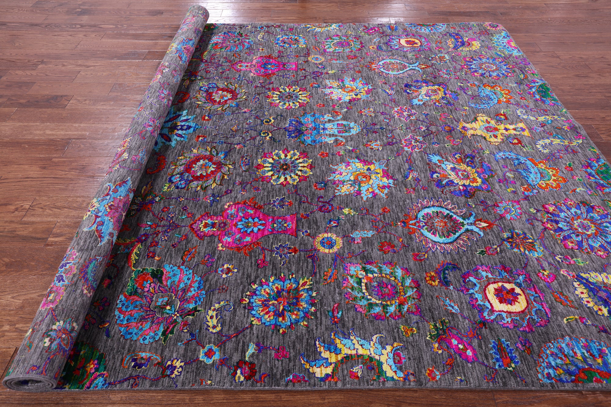 Grey Persian Hand Knotted Wool & Silk Rug - 7' 11" X 10' 3" - Golden Nile