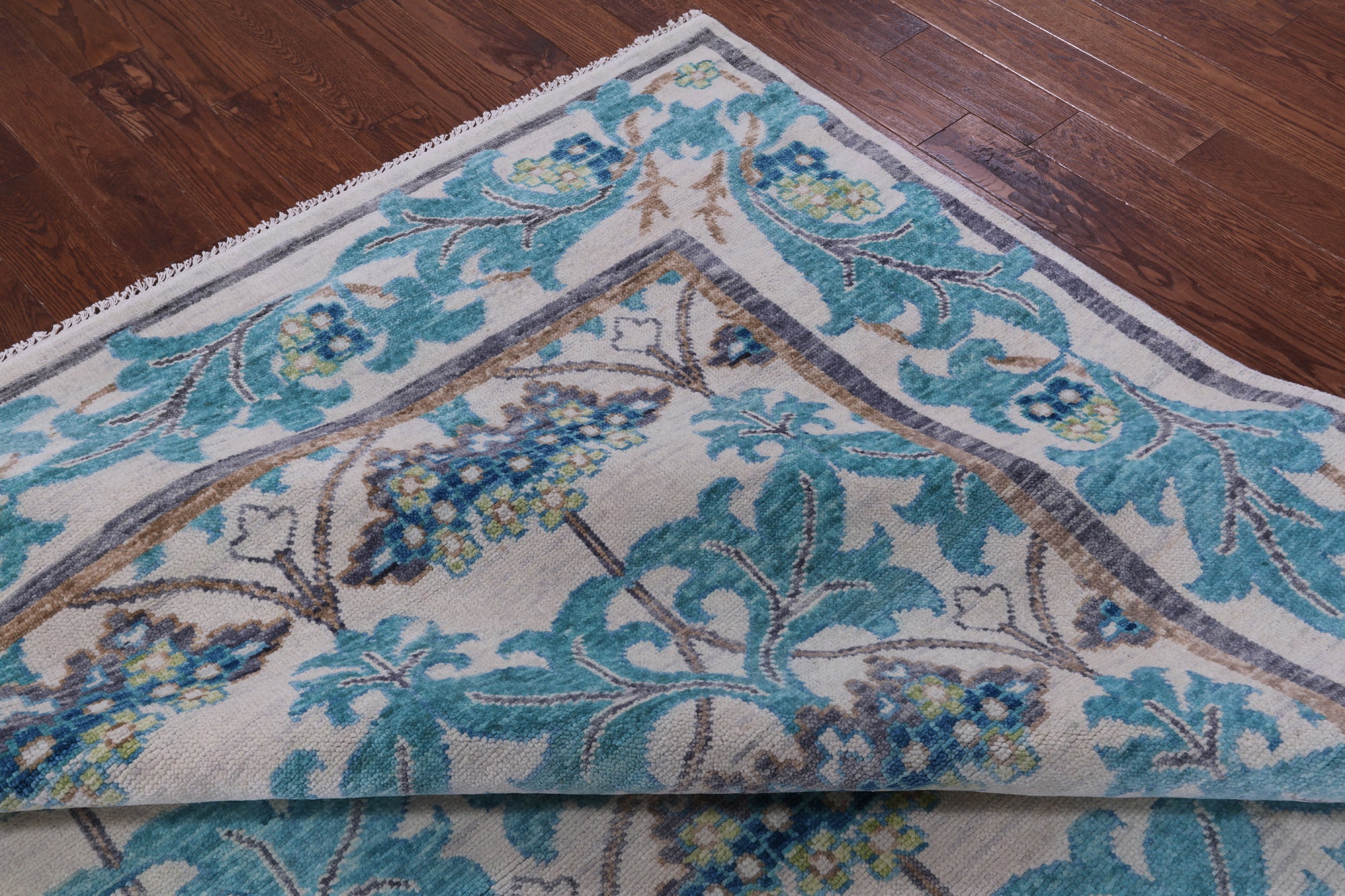 Ivory William Morris Hand Knotted Wool Rug - 9' 3" X 12' 4" - Golden Nile